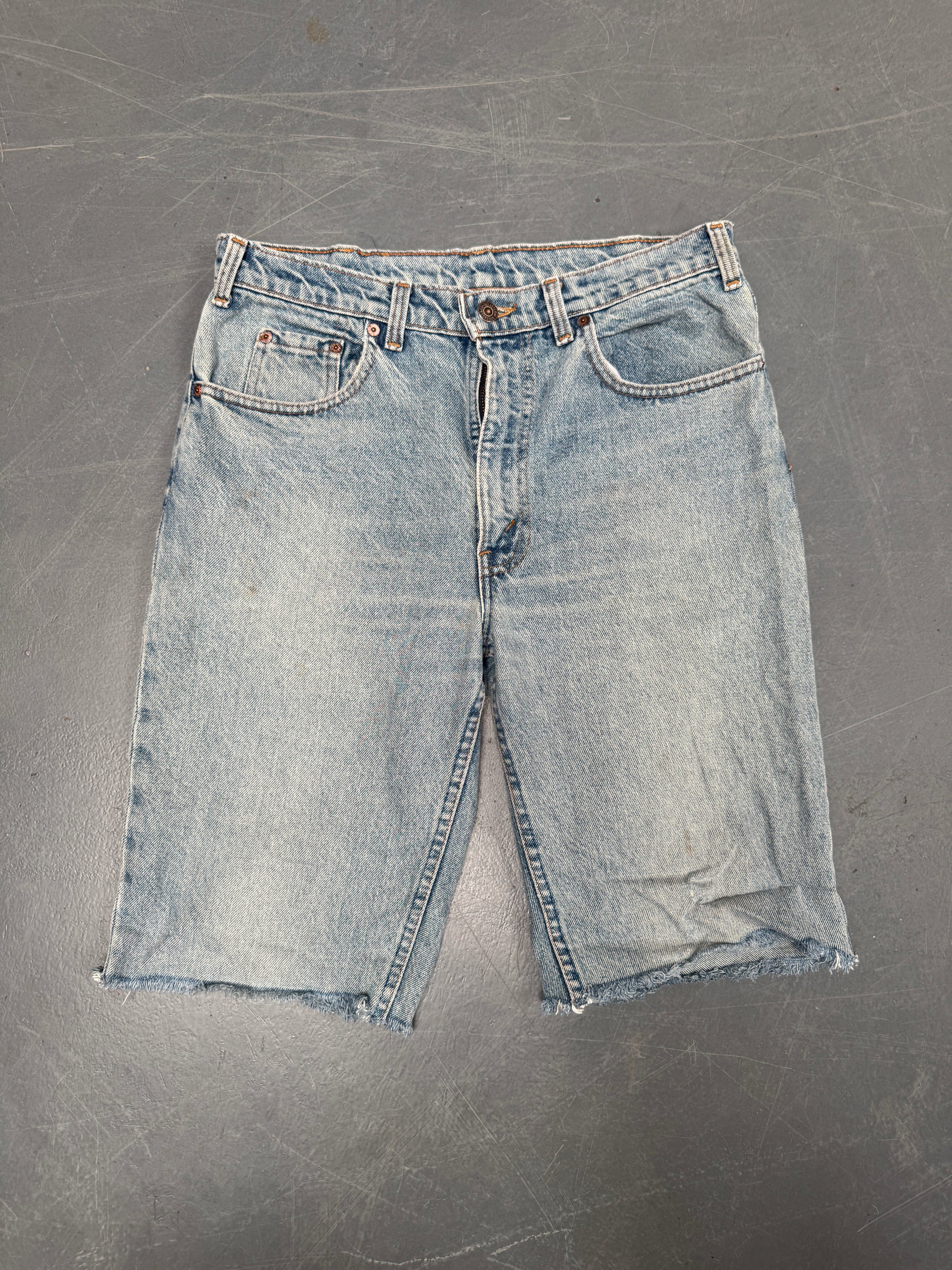 Vintage Levis Cut Off Denim Shorts - 90s Made - W 32 - SH918
