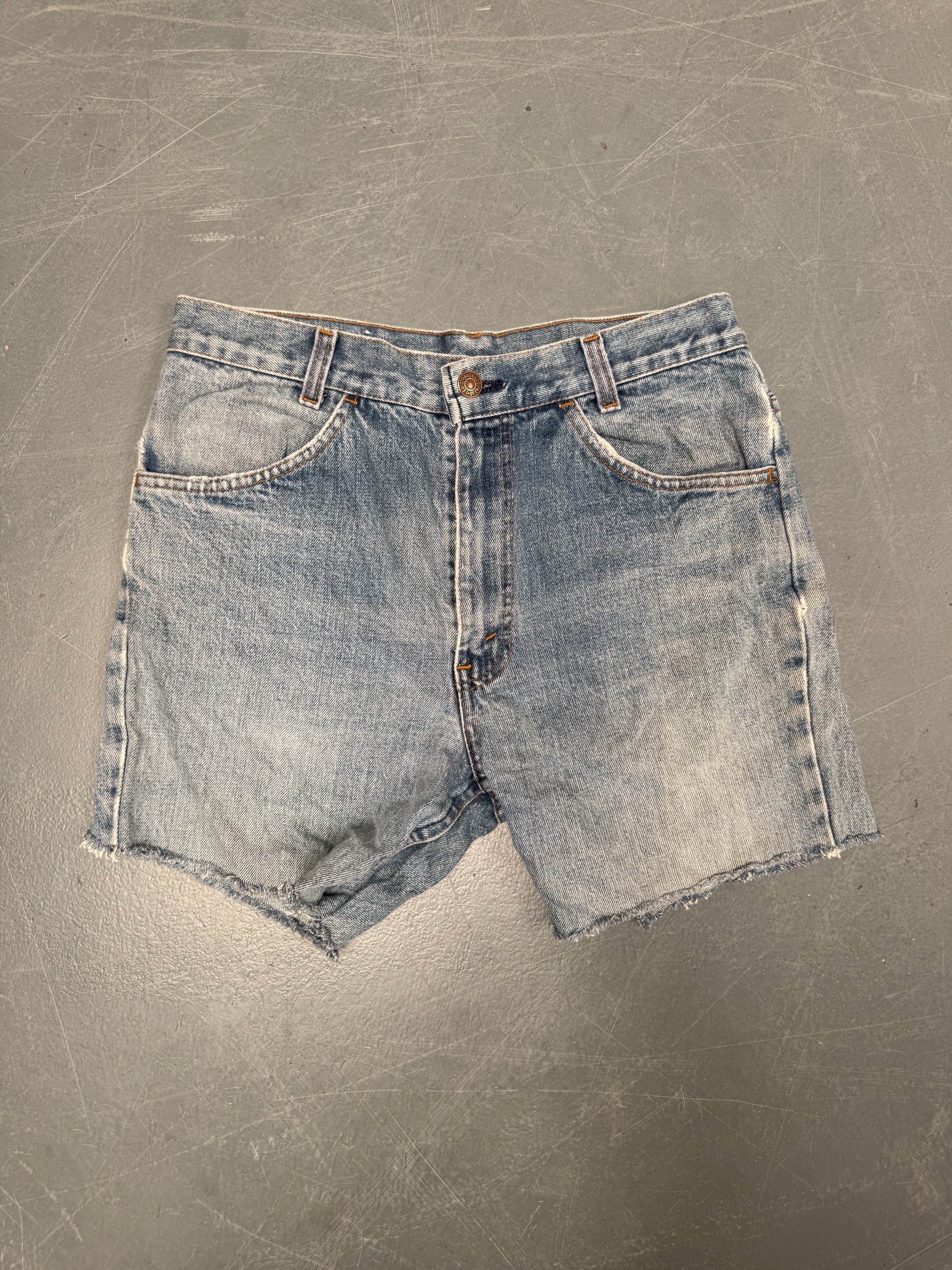 Vintage Levis Cut Off Denim Shorts - 90s Made - W 28 - SH925
