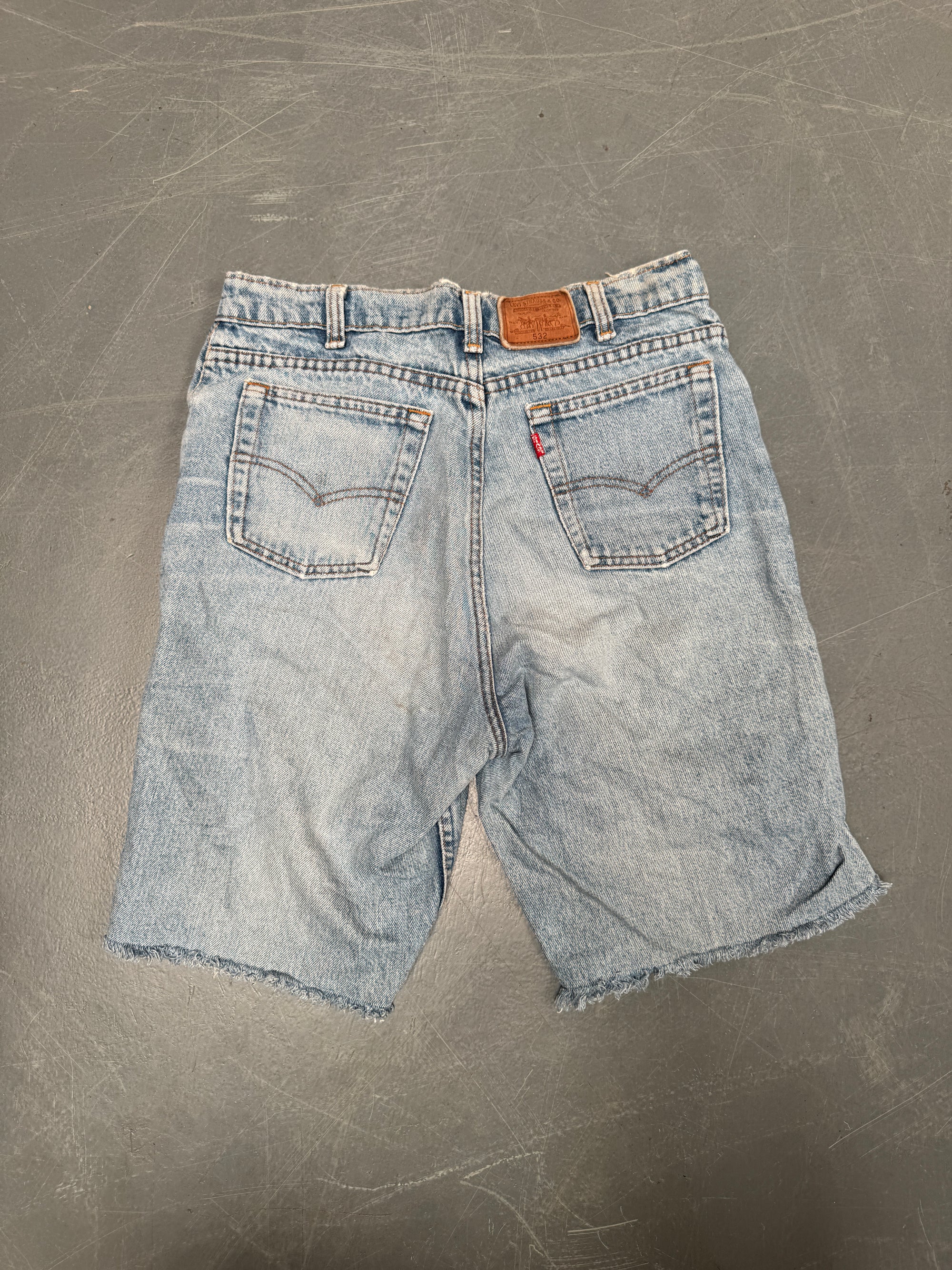 Vintage Levis Cut Off Denim Shorts - 90s Made - W 30 - SH928