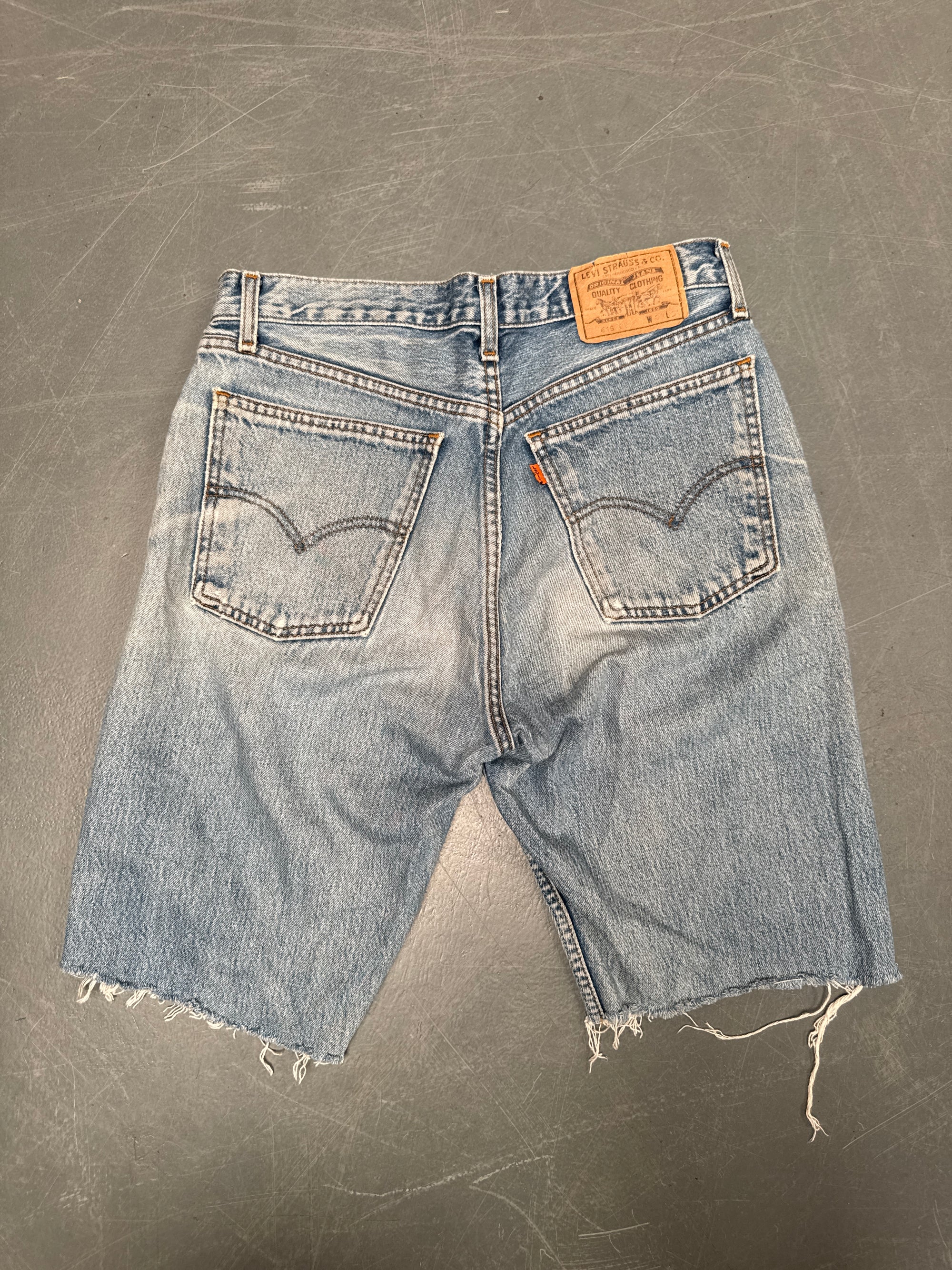 Vintage Levis Cut Off Denim Shorts - 90s Made - W 30 - SH937