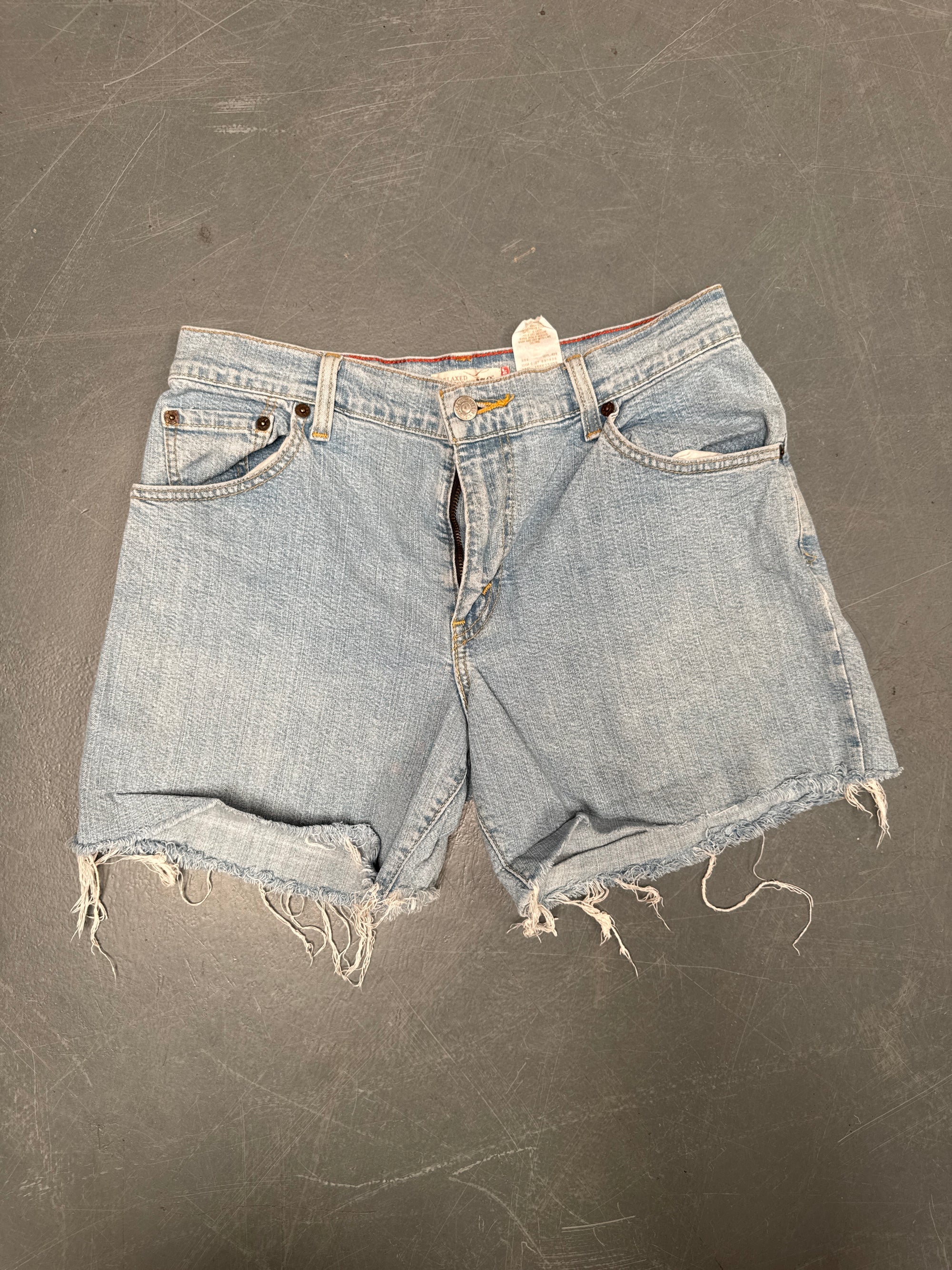 Vintage Levis Cut Off Denim Shorts - 90s Made - W 30 - SH939