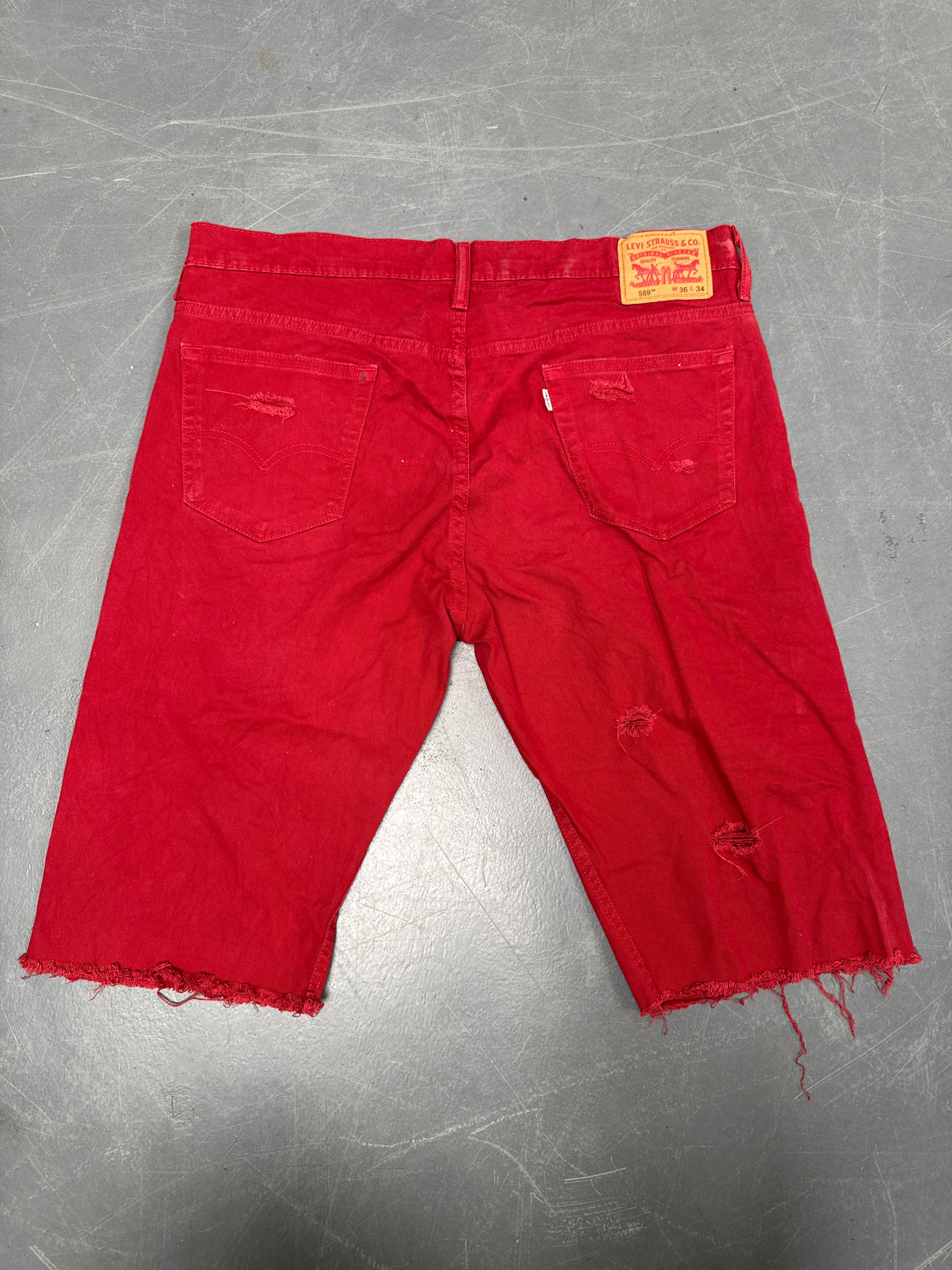Vintage Levis Cut Off Denim Shorts - 90s Made - W 38 - SH947