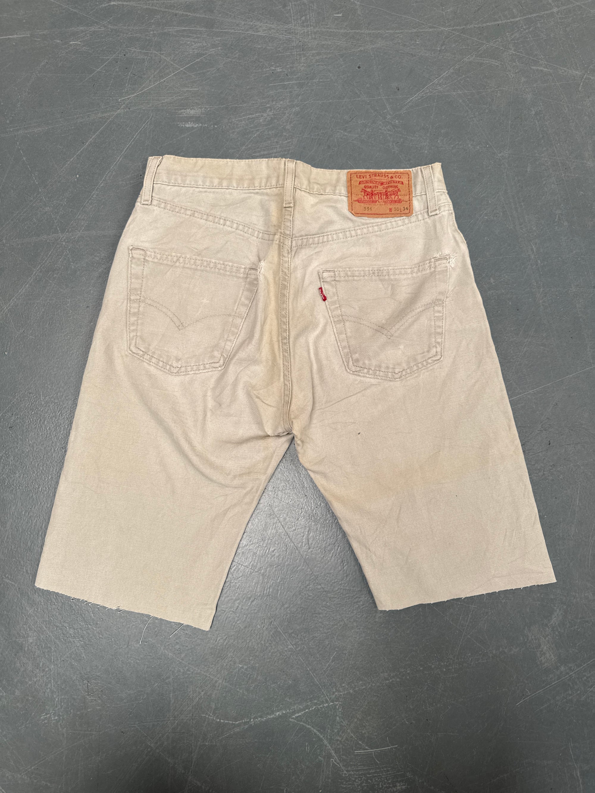 Vintage Levis Cut Off Denim Shorts - 90s Made - W 28 - SH948