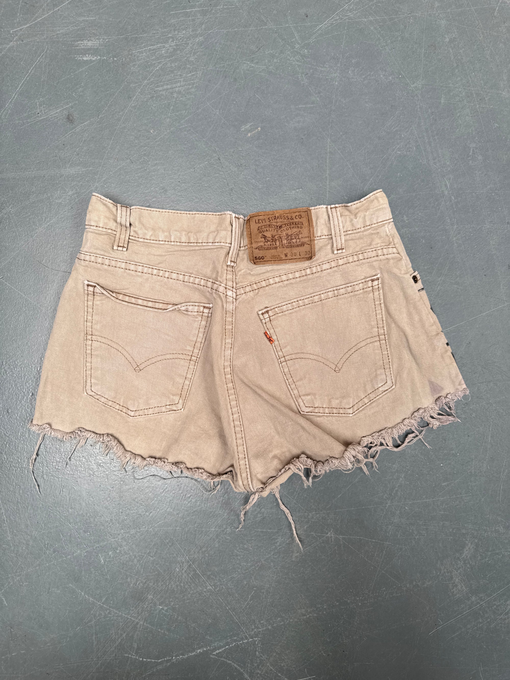 Vintage Levis Cut Off Denim Shorts - 90s Made - W 28 - SH949