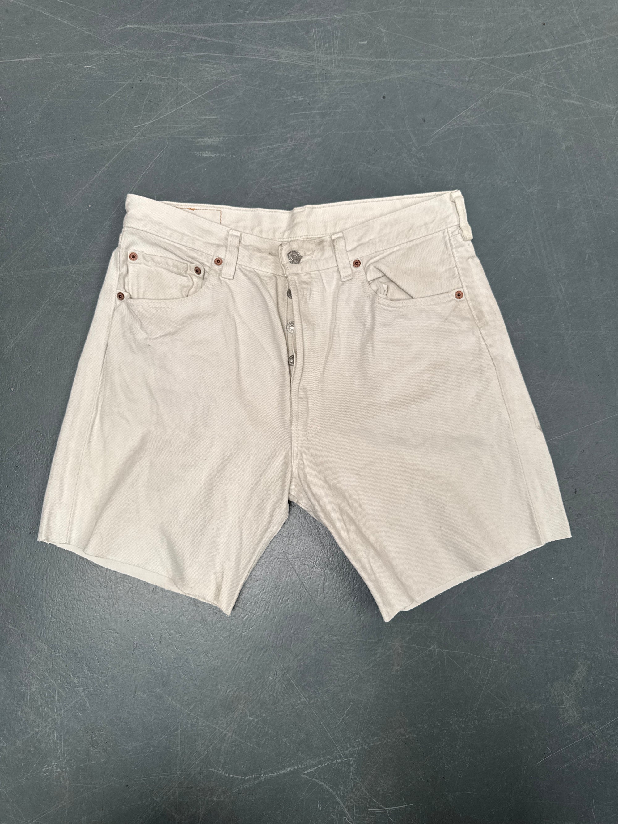 Vintage Levis Cut Off Denim Shorts - 90s Made - W 32 - SH963