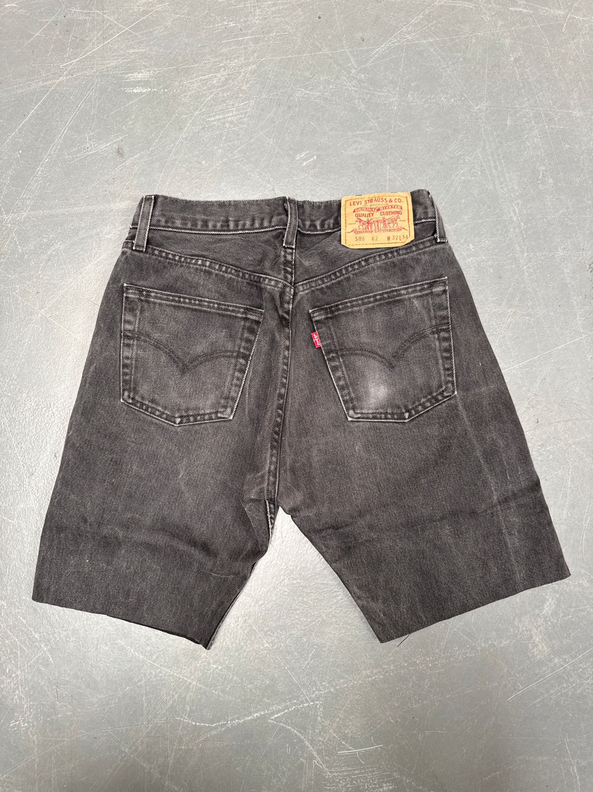 Vintage Levis Cut Off Denim Shorts - 90s Made - W 26 - SH967