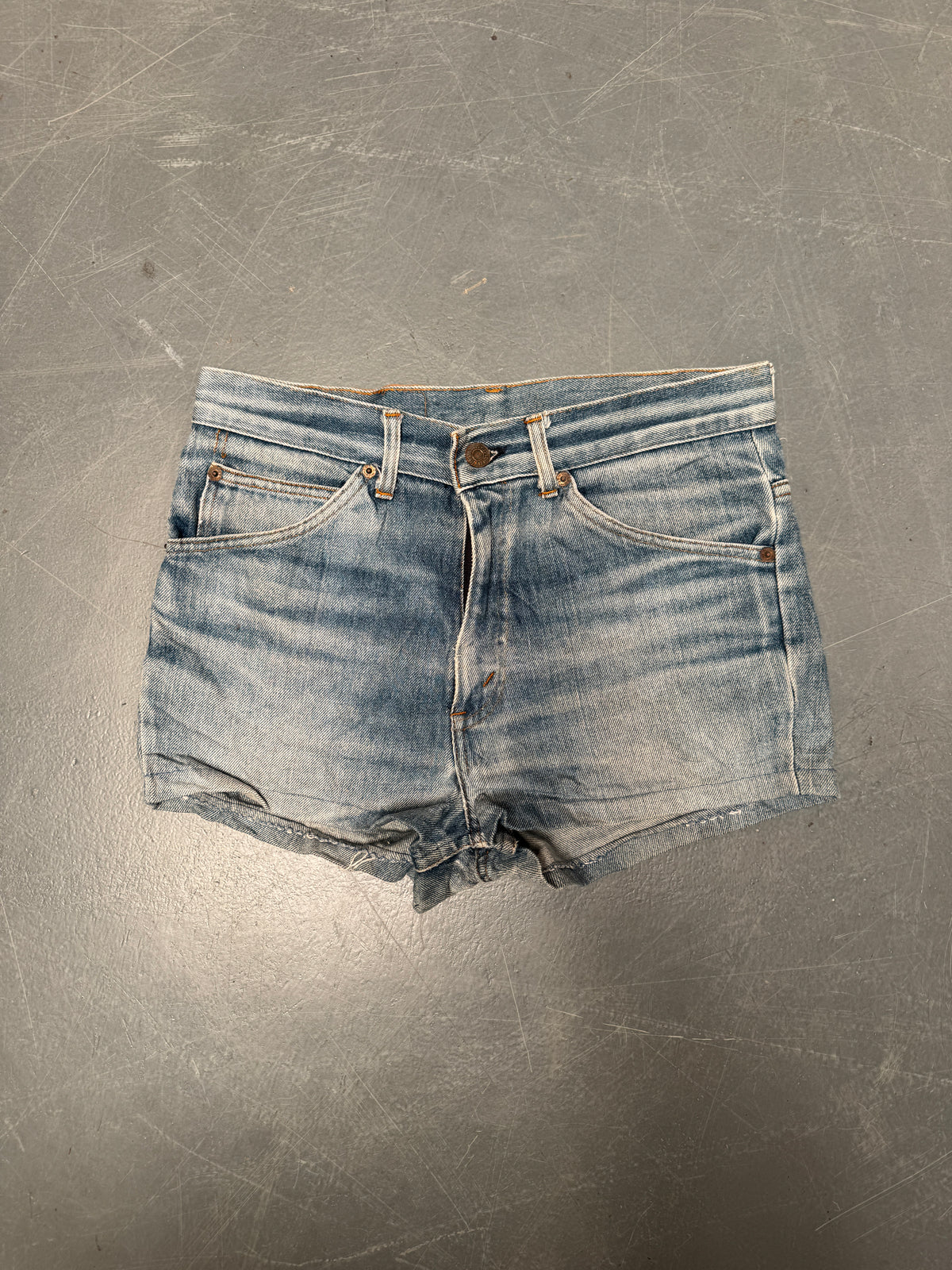 Vintage Levis Cut Off Denim Shorts - 90s Made - W 28 - SH974