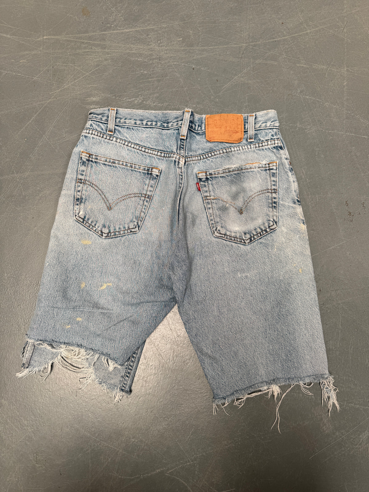 Vintage Levis Cut Off Denim Shorts - 90s Made - W 30 - SH975