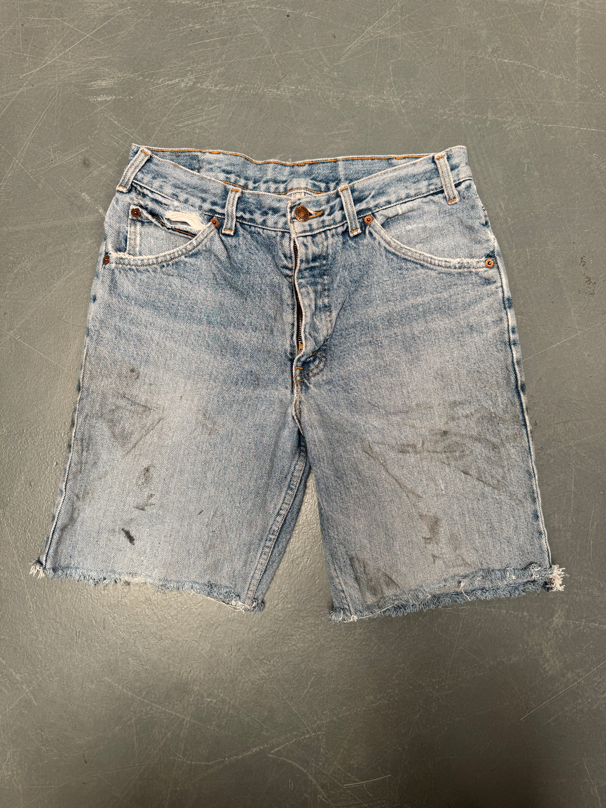 Vintage Levis Cut Off Denim Shorts - 90s Made - W 29 - SH981