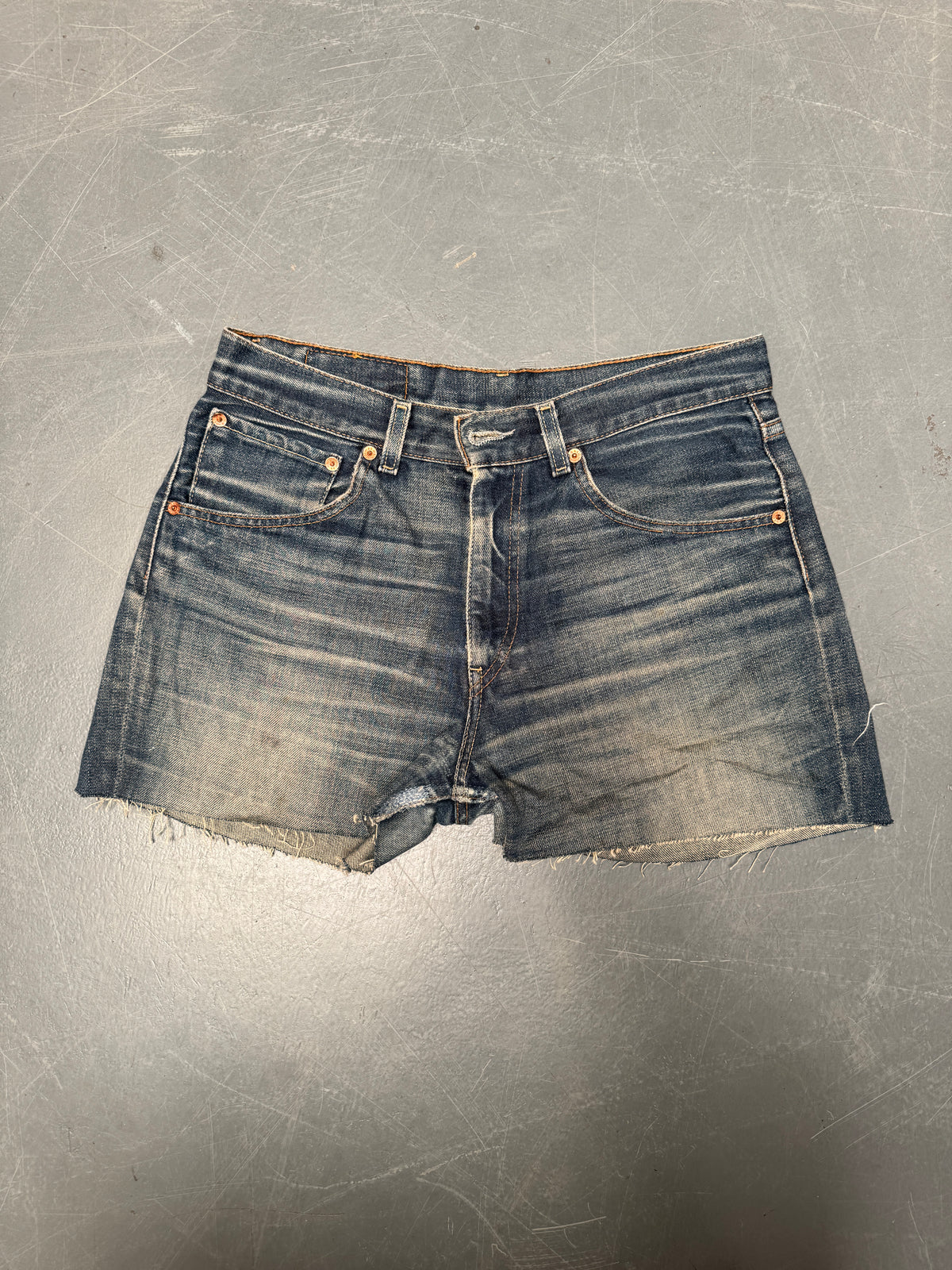 Vintage Levis Cut Off Denim Shorts - 90s Made - W 30 - SH982