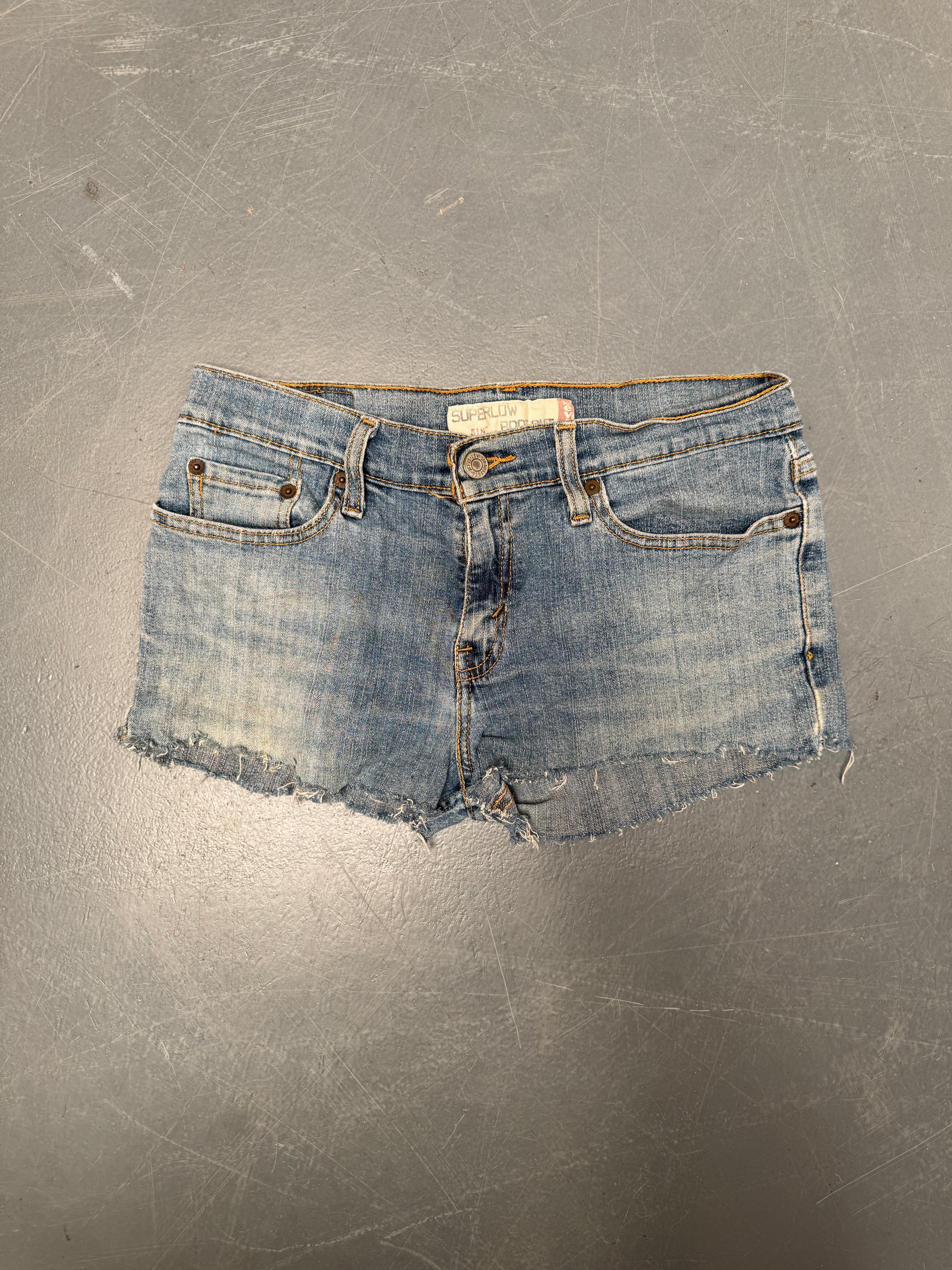 Vintage Levis Cut Off Denim Shorts - 90s Made - W 28 - SH992