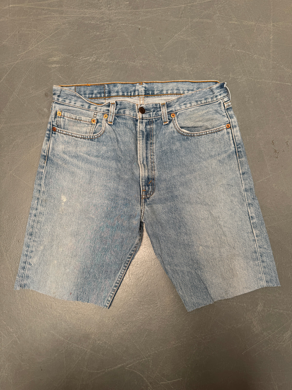 Vintage Levis Cut Off Denim Shorts - 90s Made - W 32 - SH997