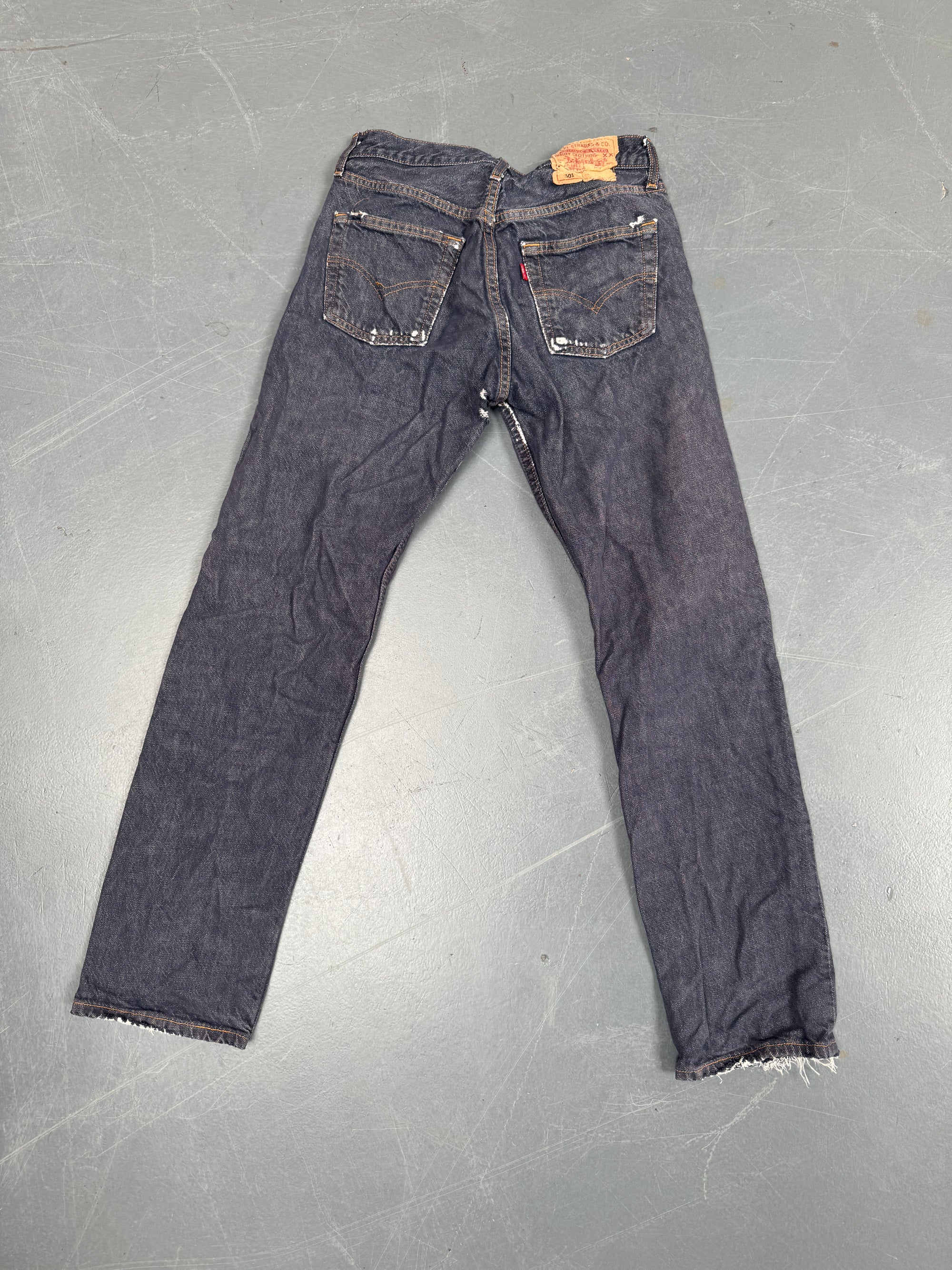 Mens Levis 501 Regular Fit Vintage Jean - W 26 L 30 - Slate Grey SL189