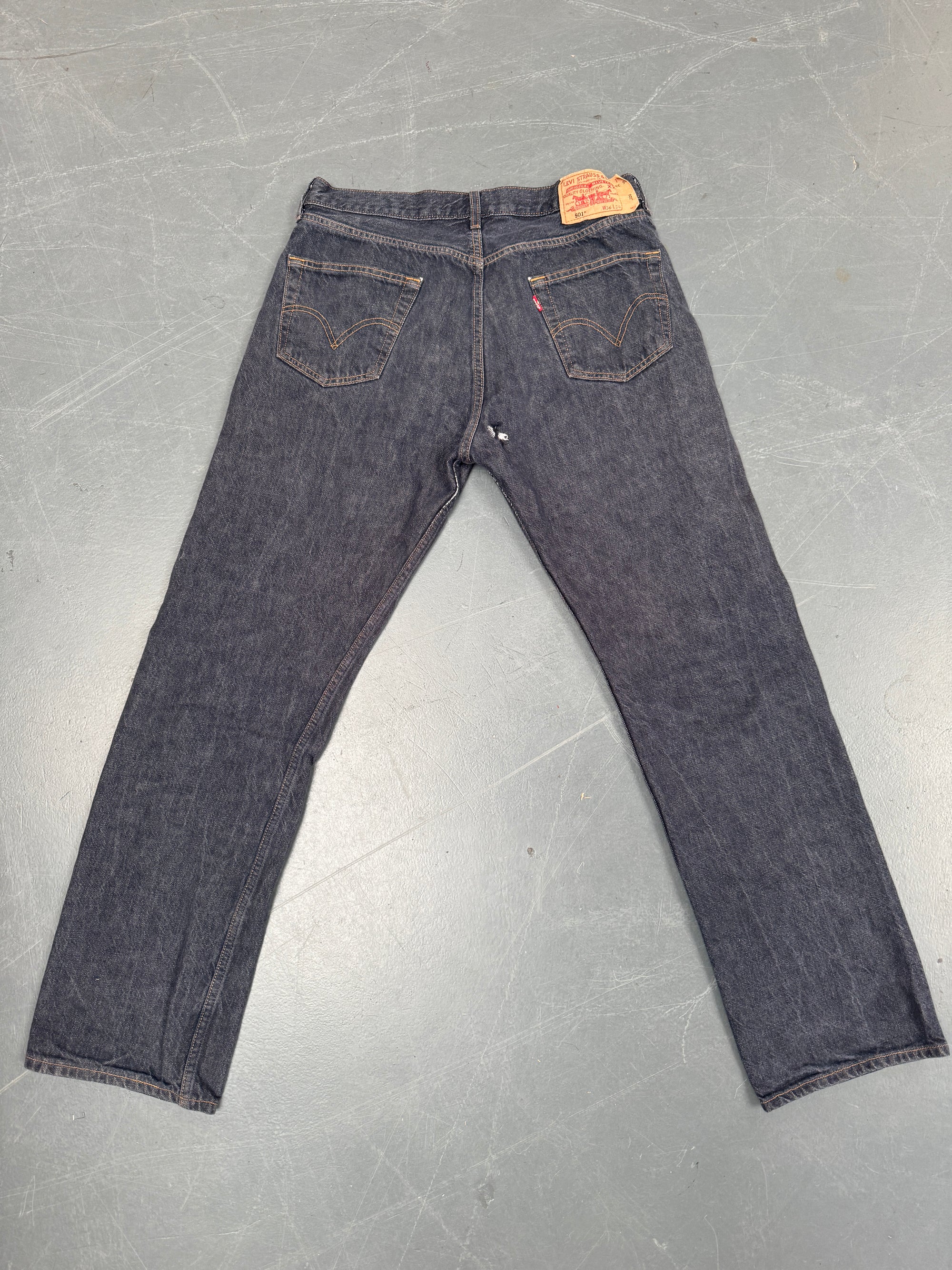 Mens Levis 501 Regular Fit Vintage Jean - W 33 L 32 - Slate Grey SL316