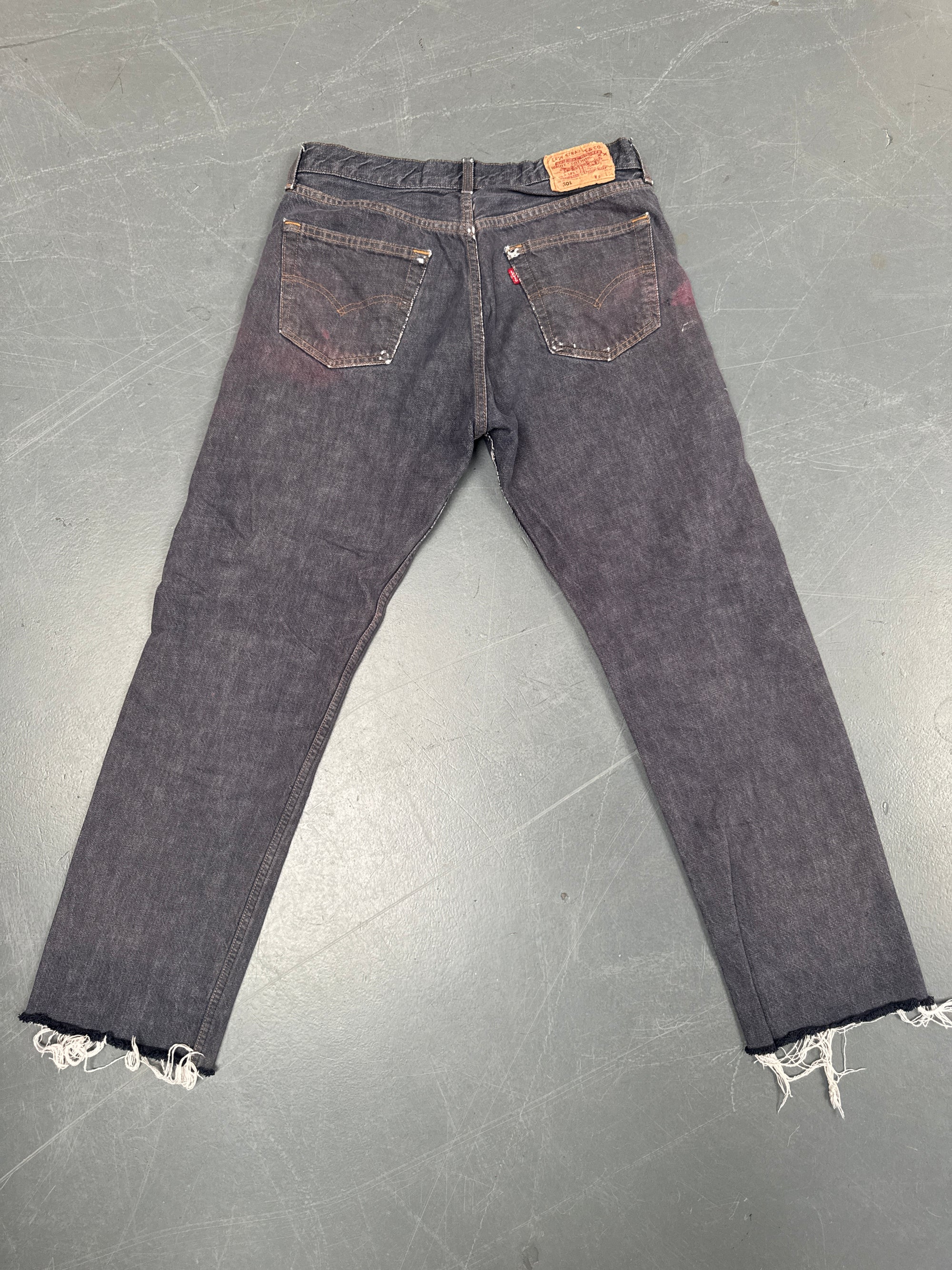 Mens Levis 501 Regular Fit Vintage Jean - W 30 L 29 - Slate Grey SL358