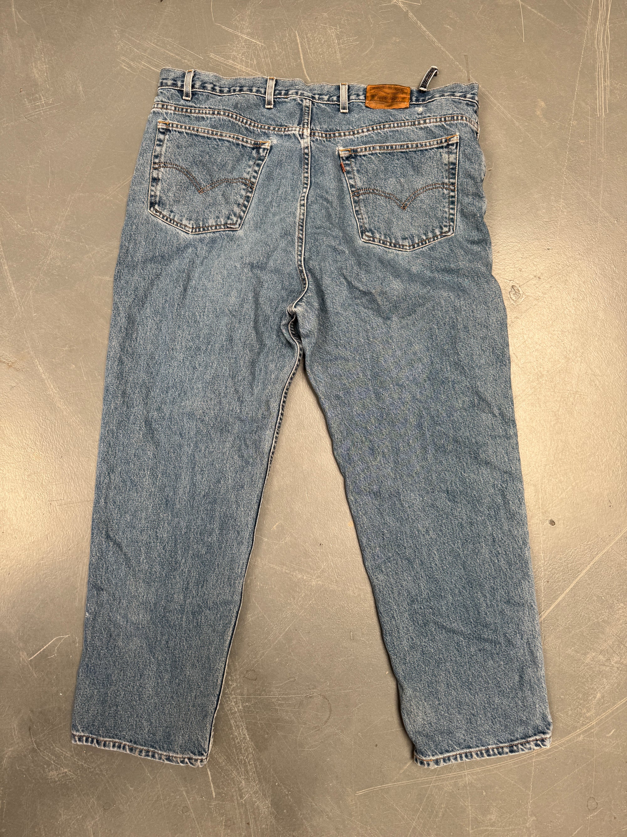 Mens Levis 540 Relaxed Fit Vintage Jean - W 44 L 29