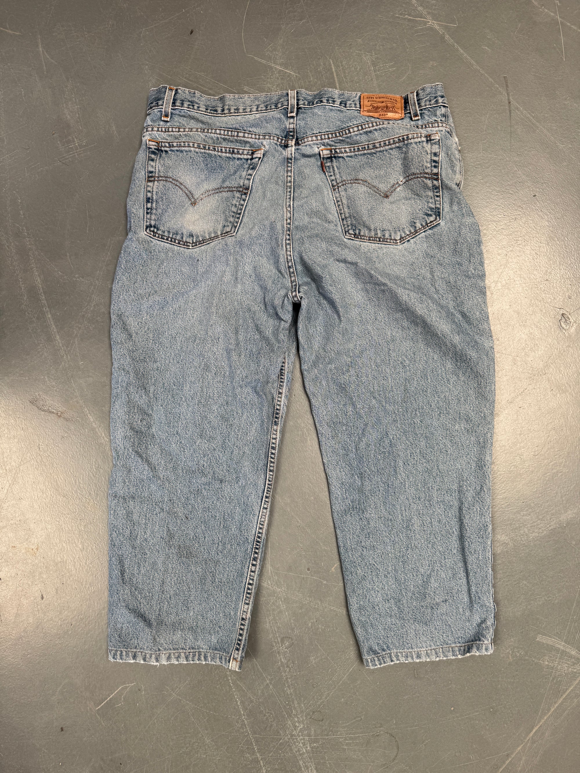 Mens Levis 540 Relaxed Fit Vintage Jean - W 40 L 24