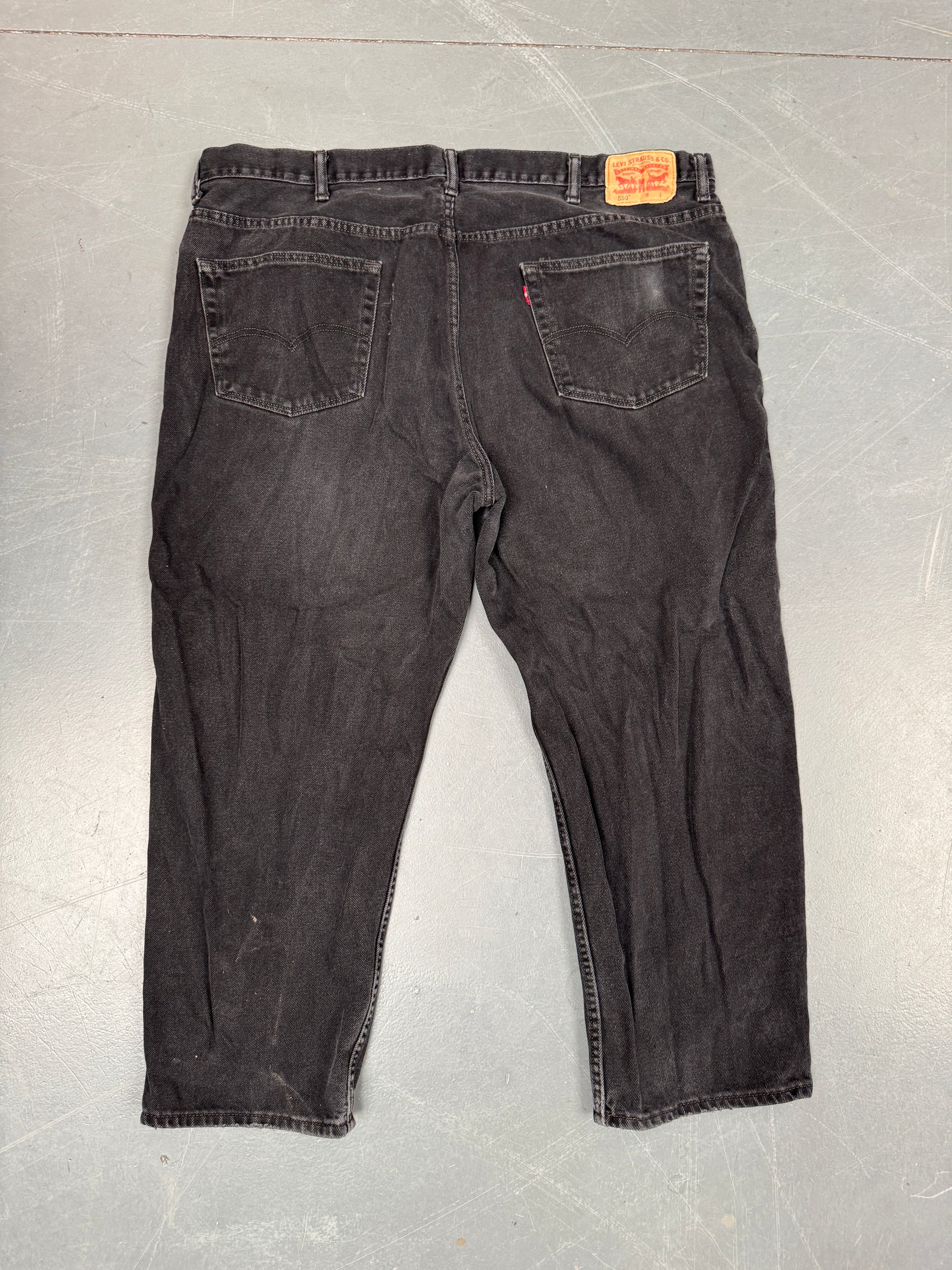 Mens Levis 550 Relaxed Fit Vintage Jean - W 46 L 27