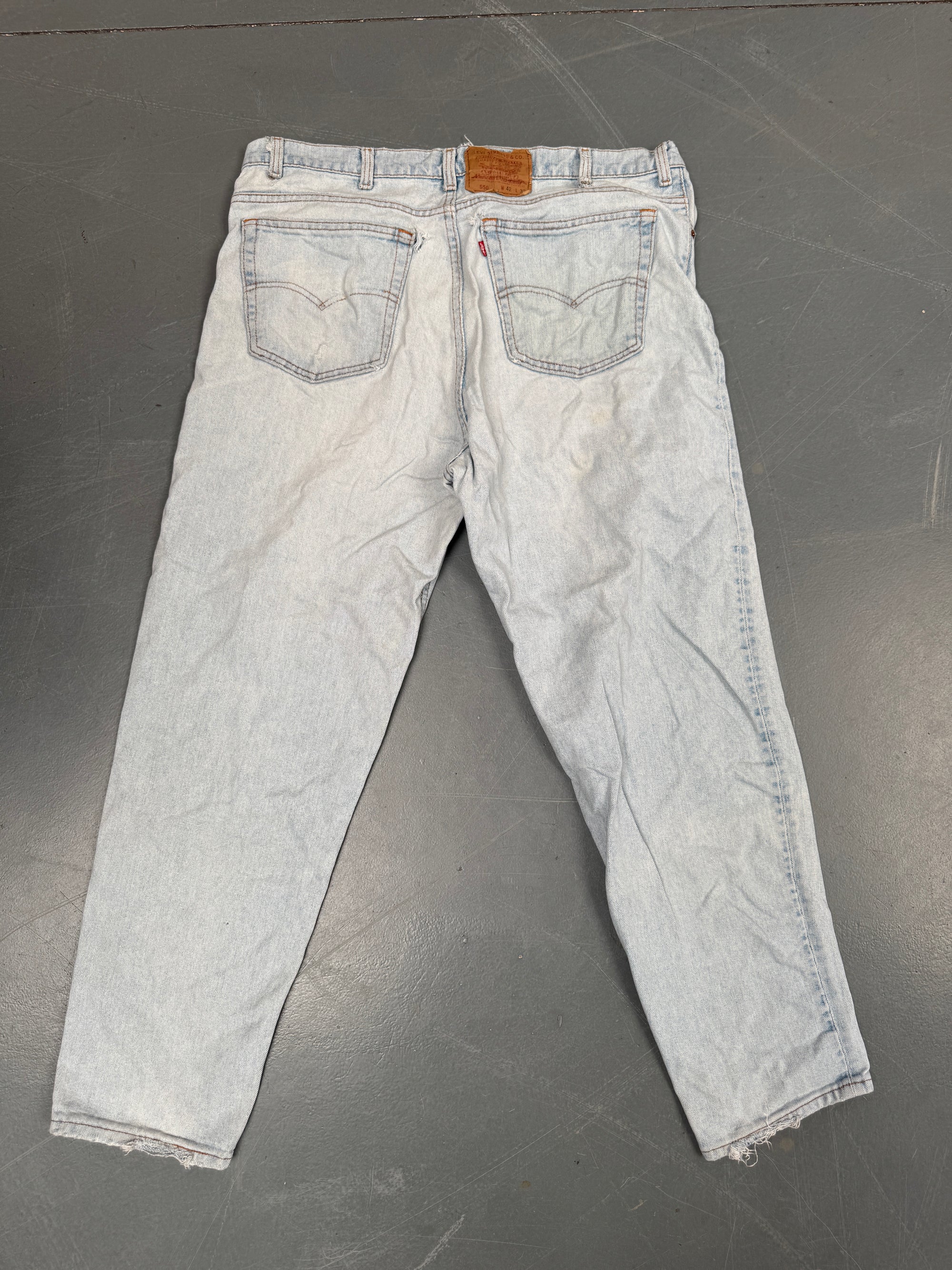 Mens Levis 550 Relaxed Fit Vintage Jean - W 38 L 30