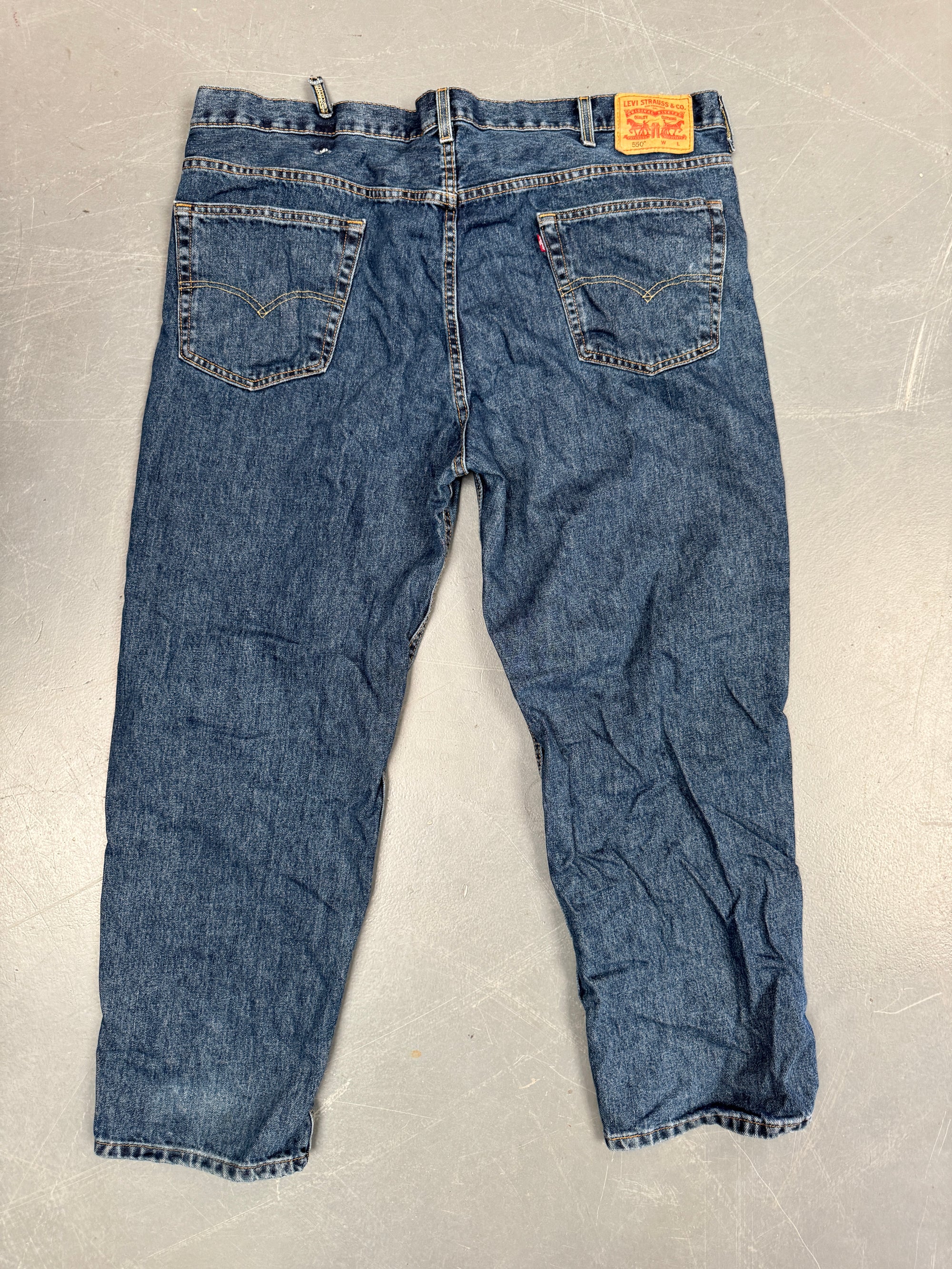 Mens Levis 550 Relaxed Fit Vintage Jean - W 44 L 29