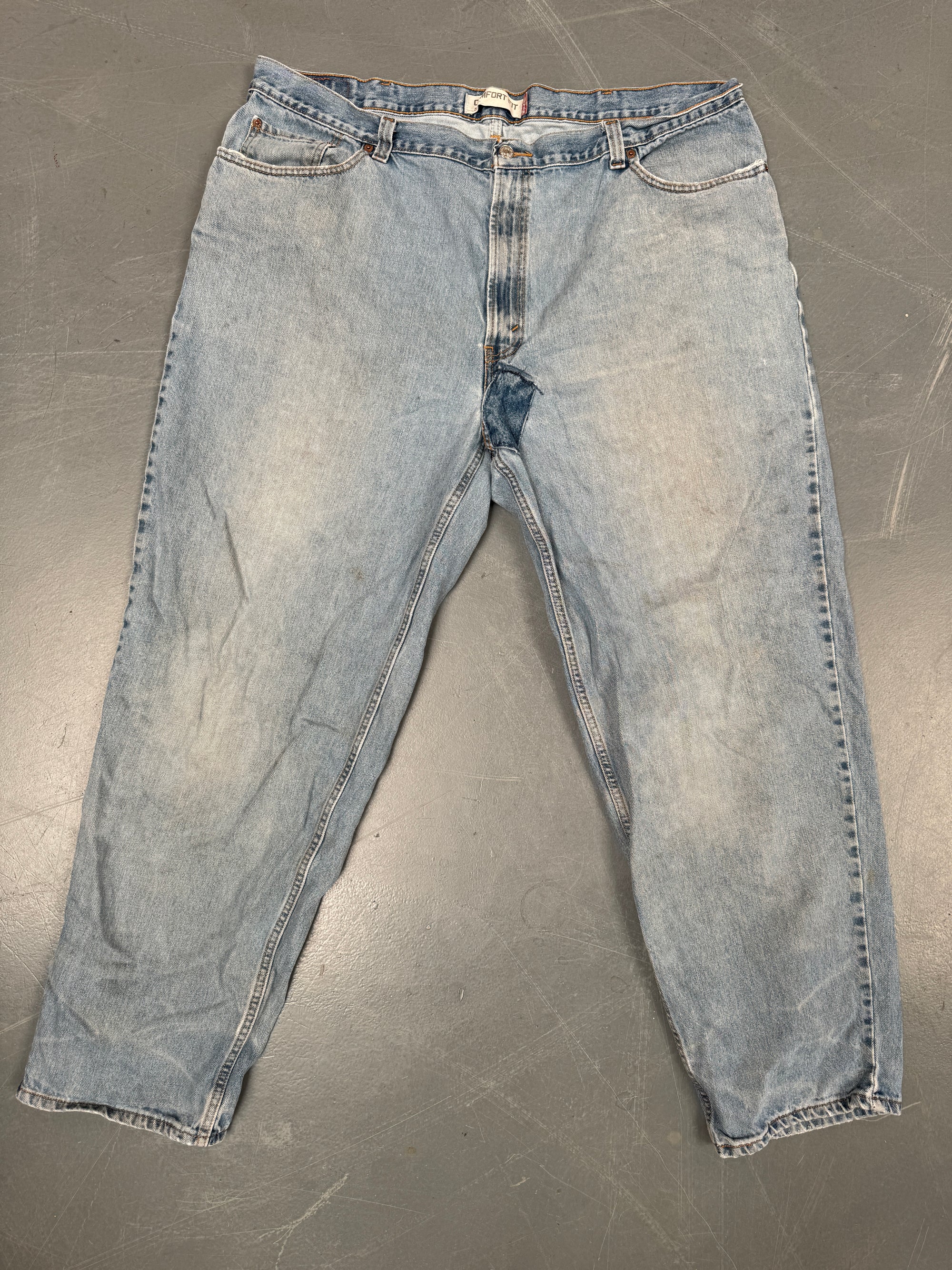 Mens Levis 560 Comfort Fit Vintage Jean - W 44 L 32
