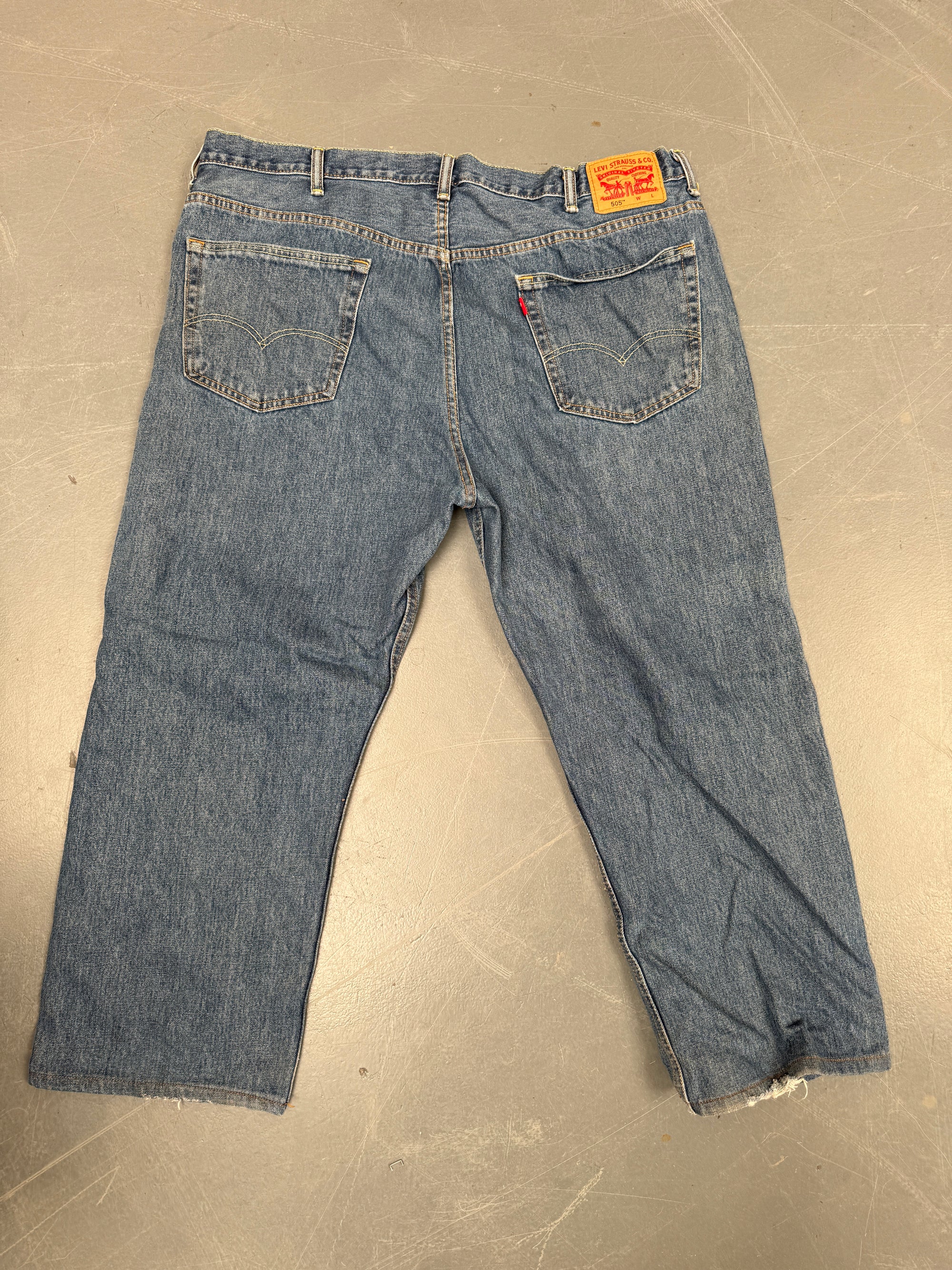 Mens Levis 505 Regular Fit Vintage Jean - W 44 L 27