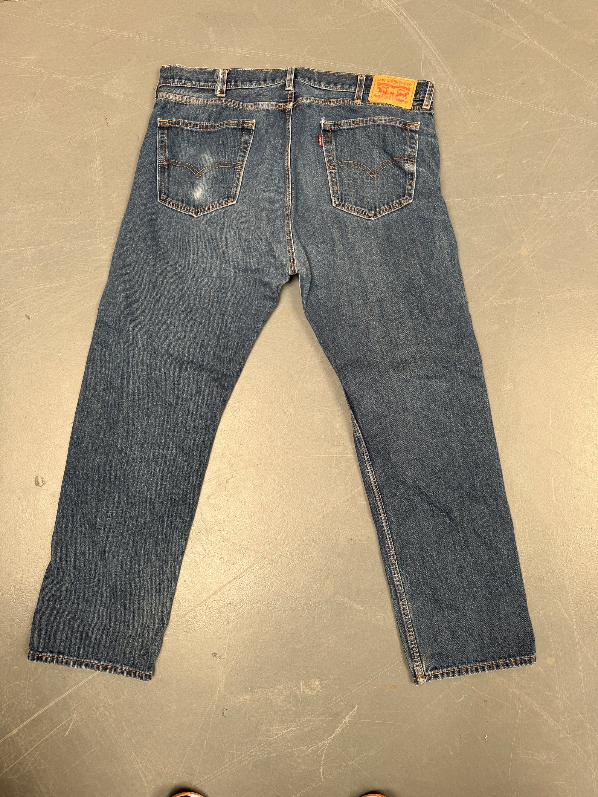 Mens Levis 505 Regular Fit Vintage Jean - W 40 L 30