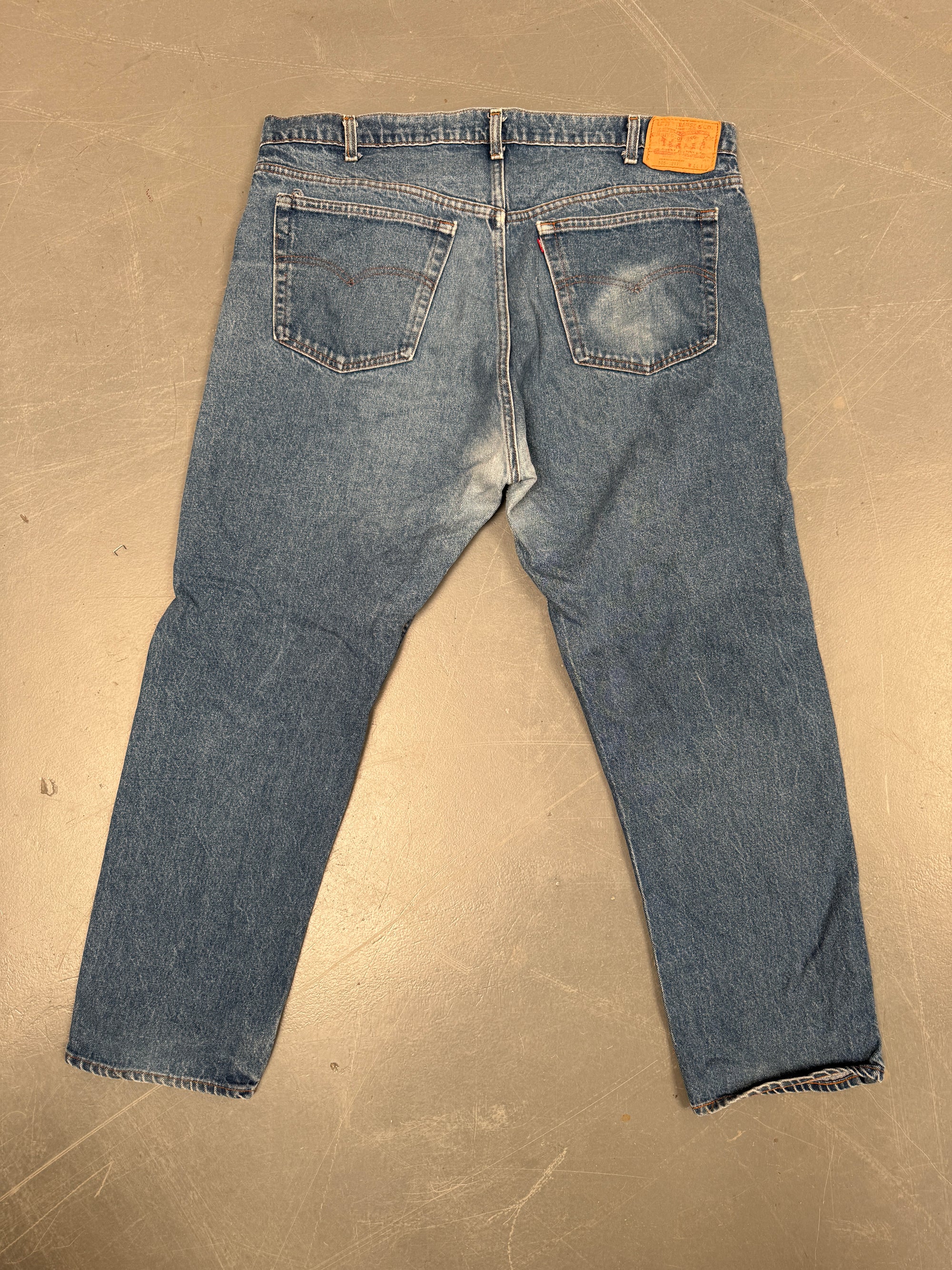 Mens Levis 505 Regular Fit Vintage Jean - W 42 L 29