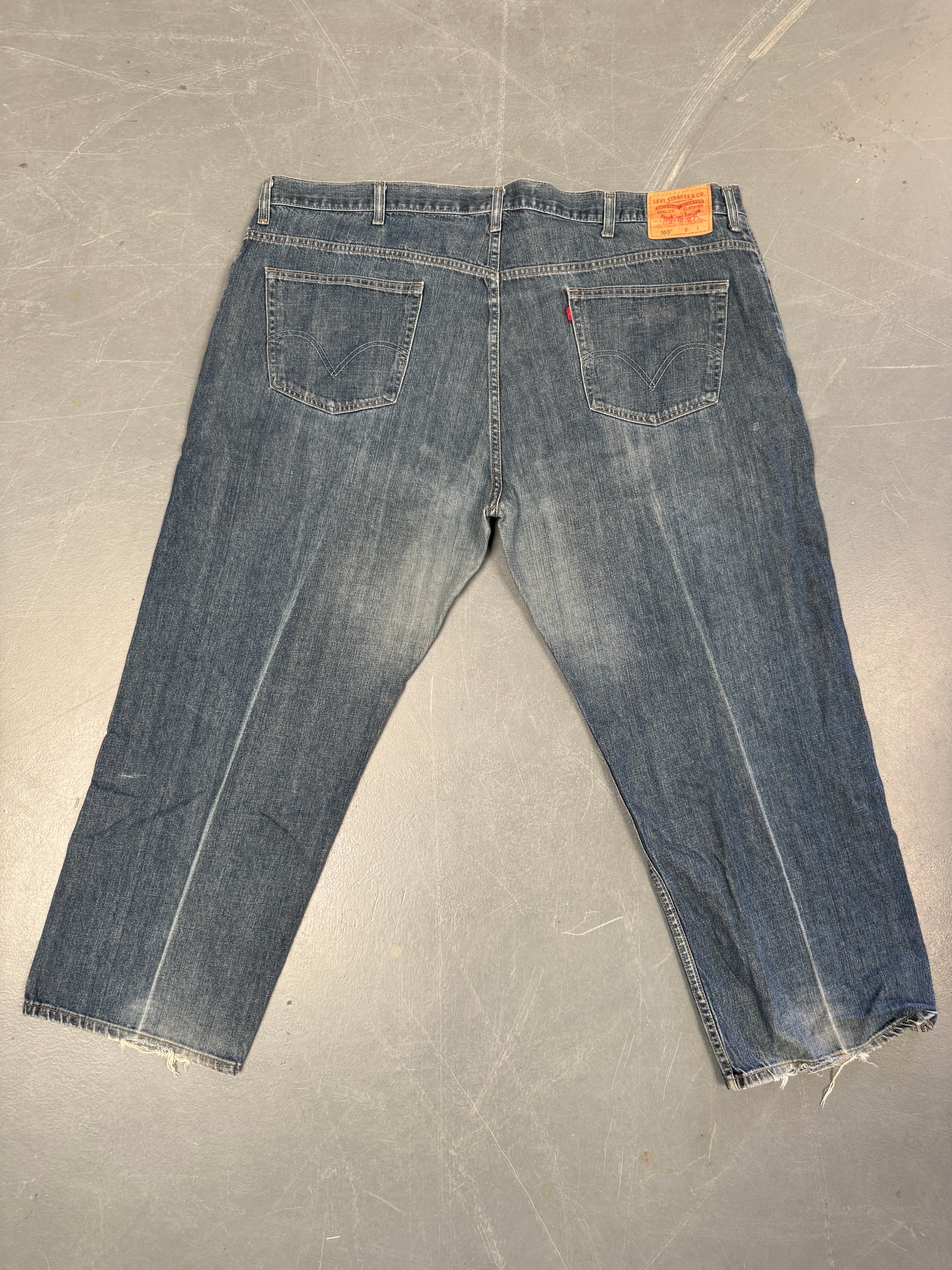 Mens Levis 559 Straight Fit Vintage Jean - W 48 L 29 - SS168