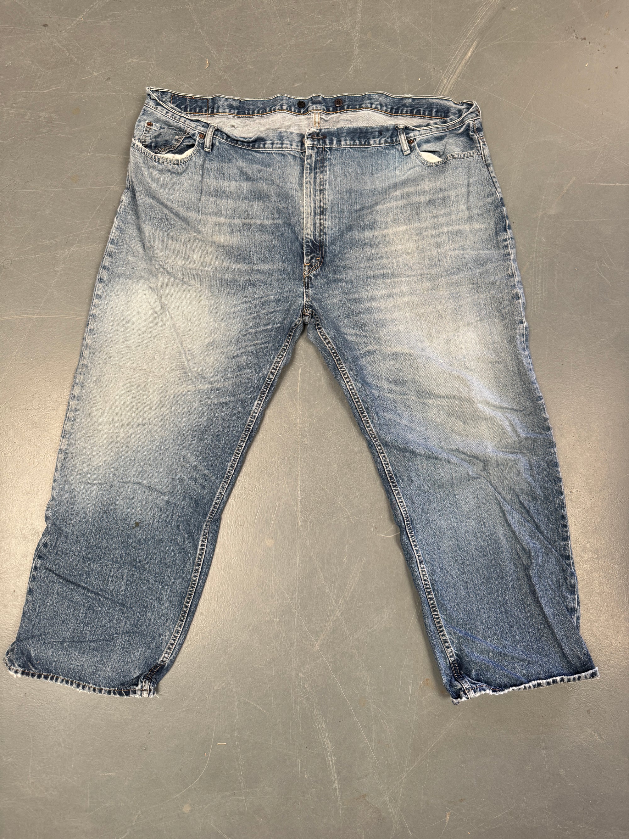 Mens Levis 559 Straight Fit Vintage Jean - W 50 L 30 - SS169