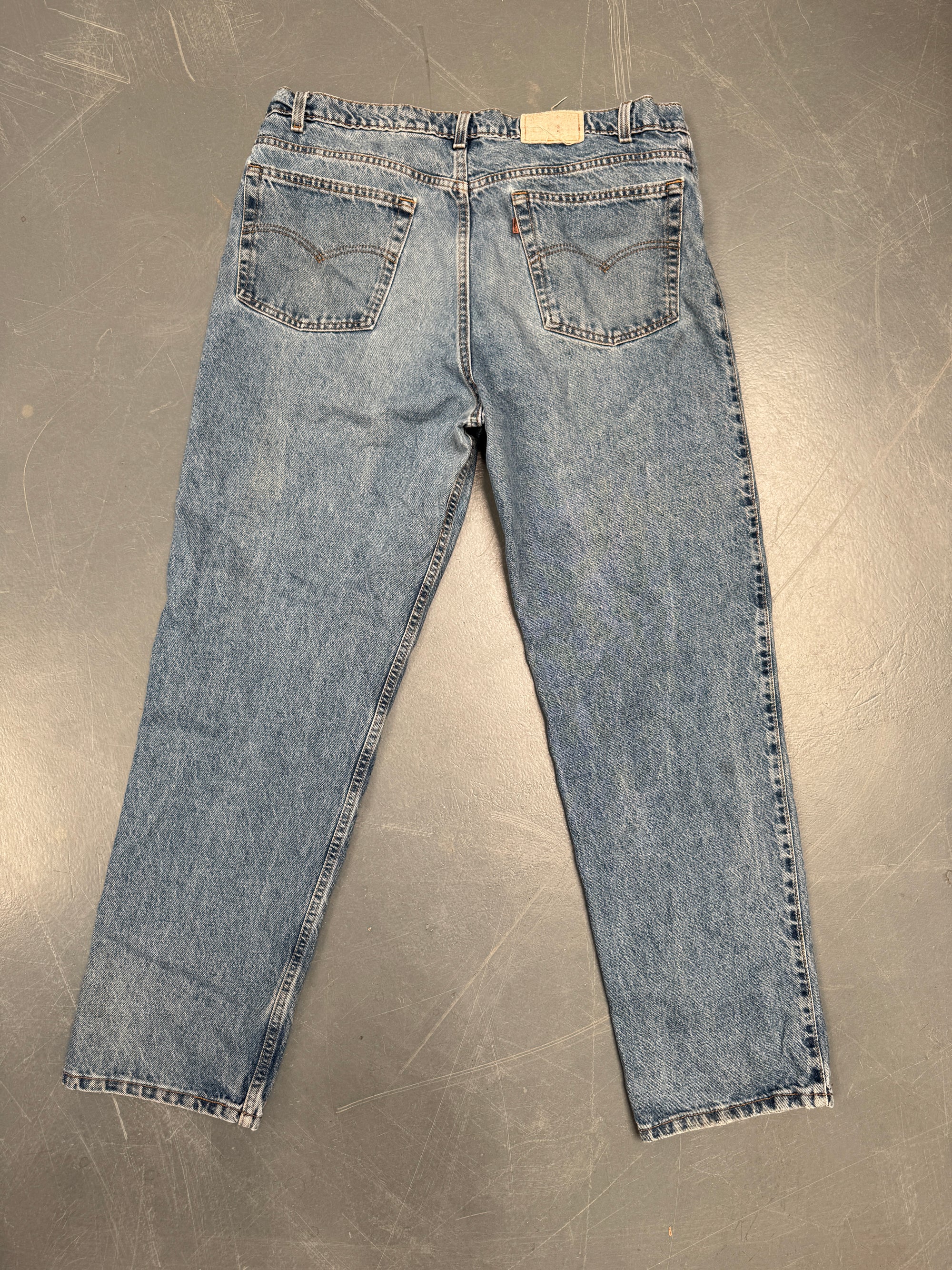 Mens Levis 540 Relaxed Fit Vintage Jean - W 40 L 31
