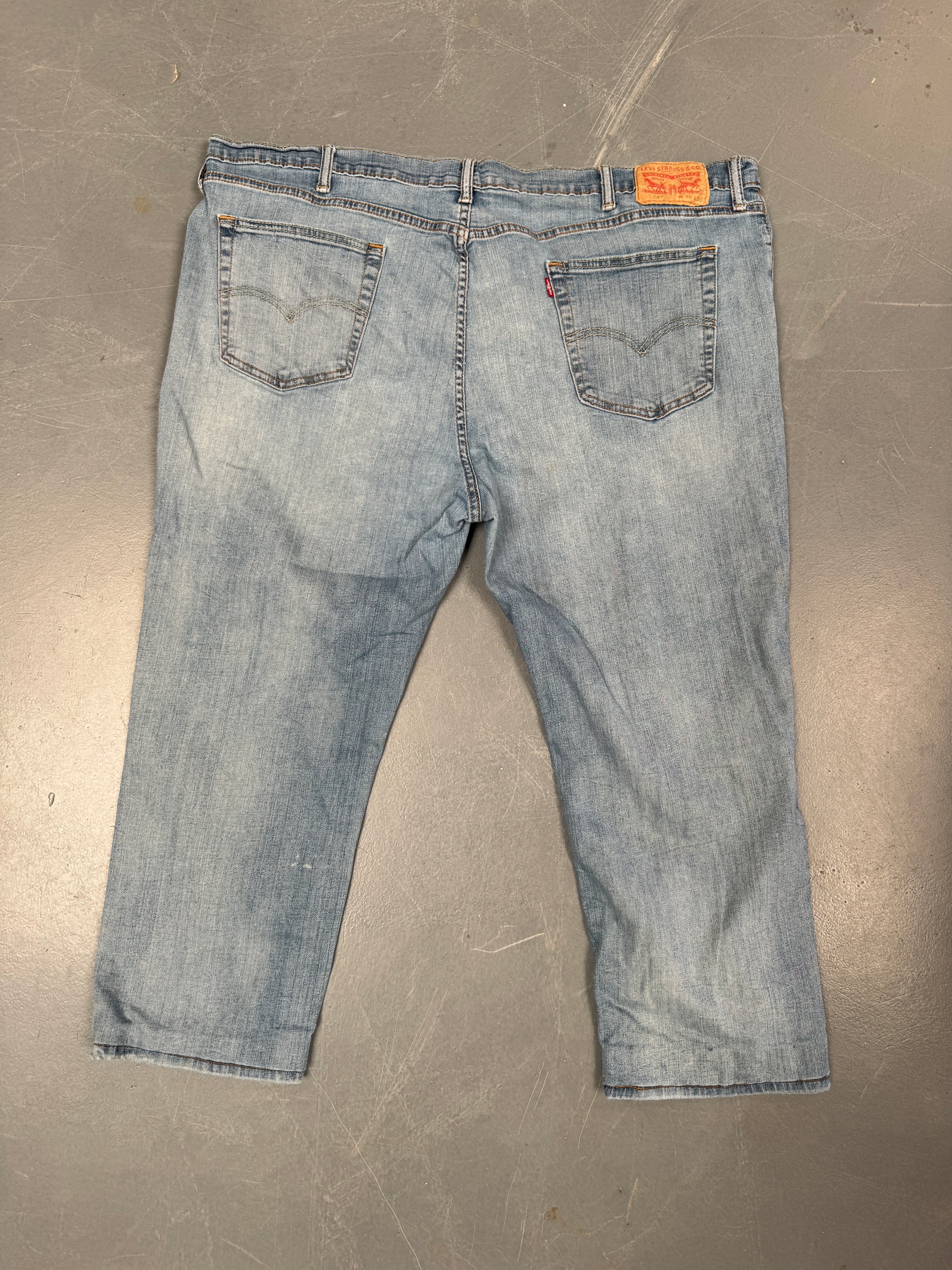 Mens Levis 541 Athletic Fit Vintage Jean - W 46 L 25 - SS180