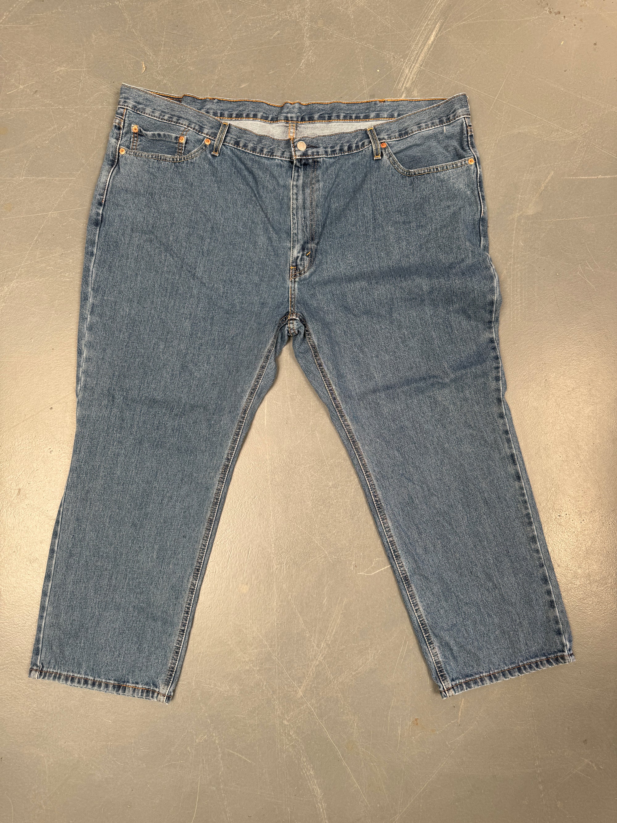Mens Levis 541 Athletic Fit Vintage Jean - W 48 L 27 - SS181