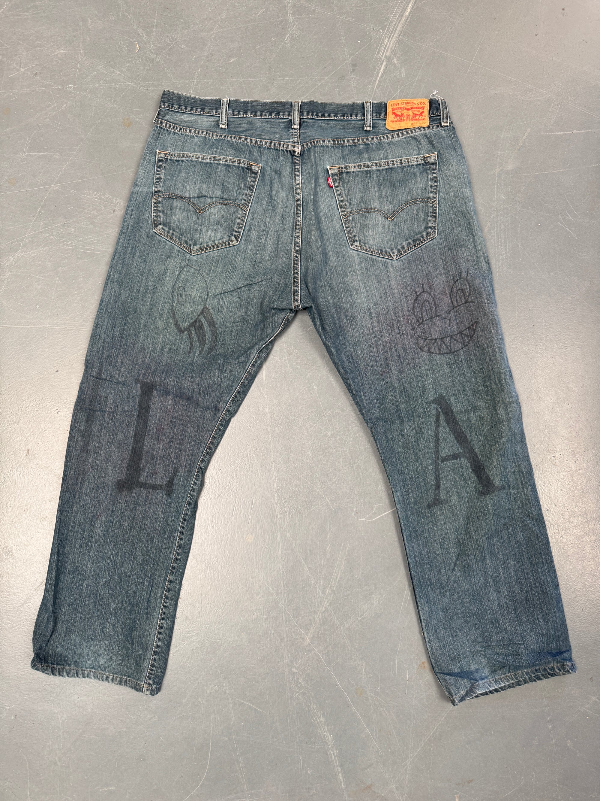 Mens Levis 501 Regular Fit Vintage Jean - W 42 L 29 - SS191