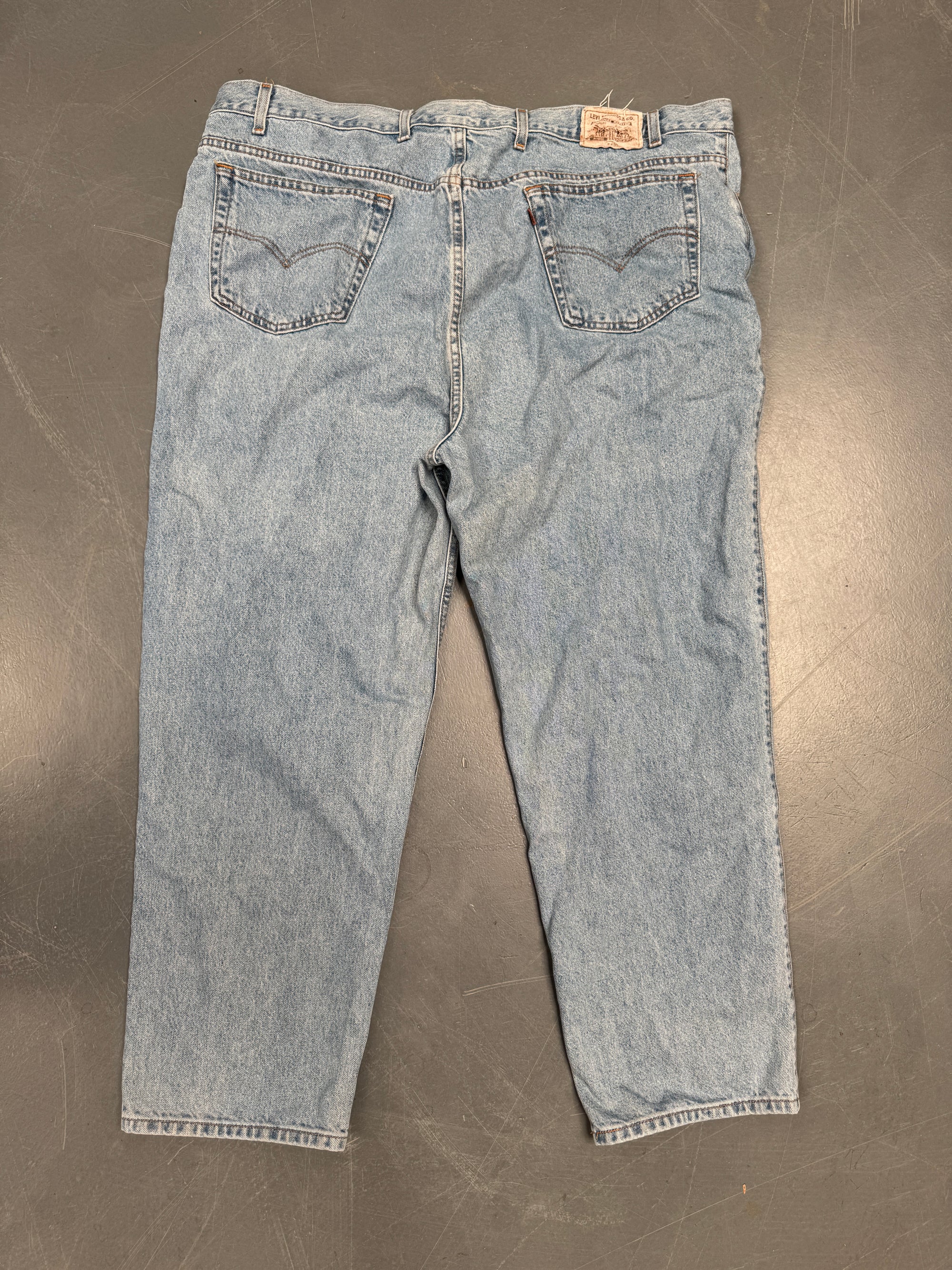 Mens Levis 540 Relaxed Fit Vintage Jean - W 46 L 30