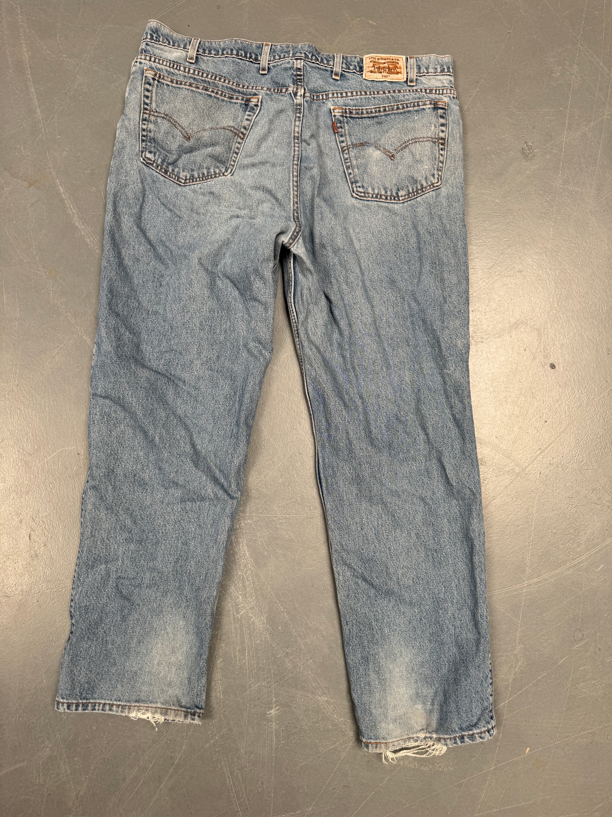 Mens Levis 540 Relaxed Fit Vintage Jean - W 42 L 31