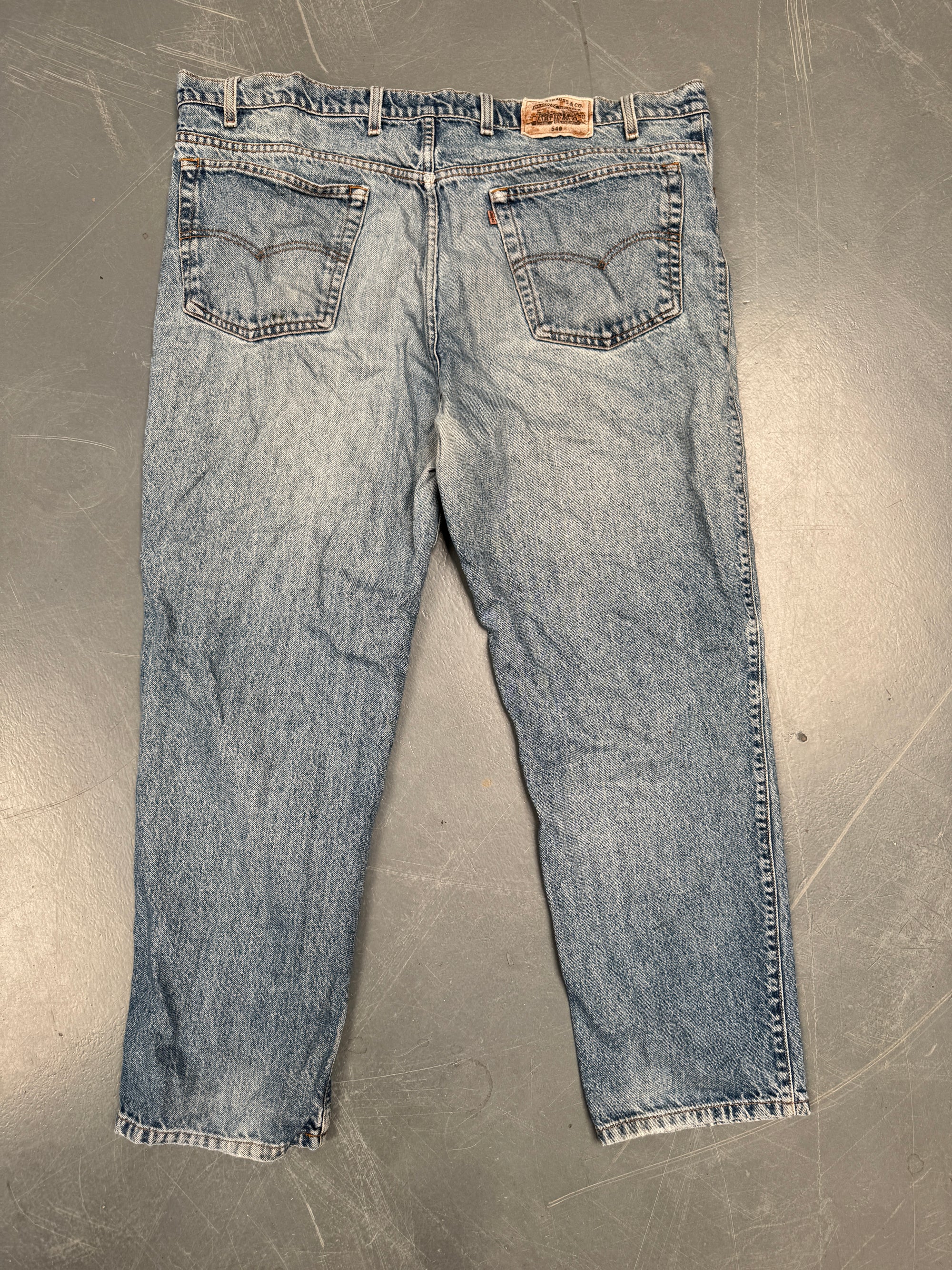 Mens Levis 540 Relaxed Fit Vintage Jean - W 42 L 28