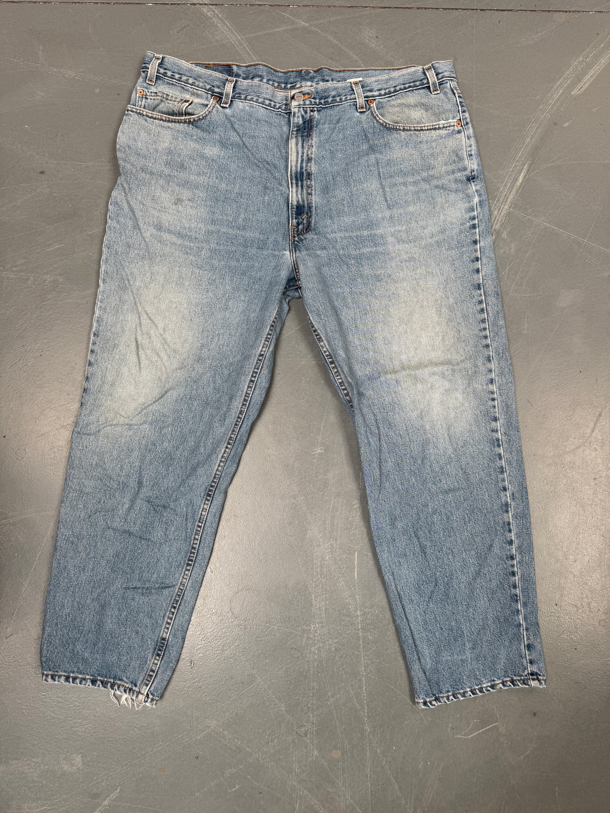 Mens Levis 550 Relaxed Fit Vintage Jean - W 44 L 30