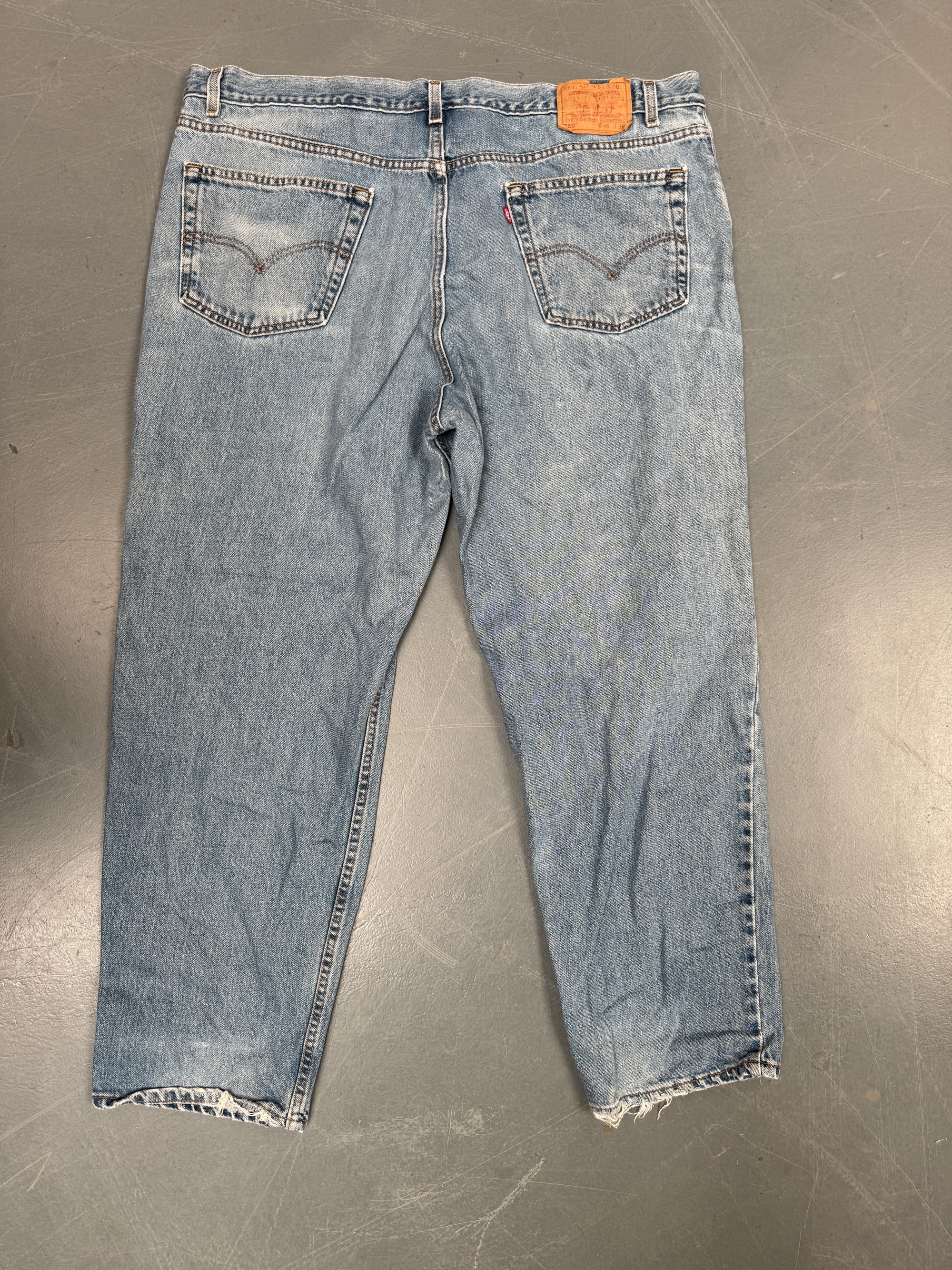 Mens Levis 550 Relaxed Fit Vintage Jean - W 44 L 30