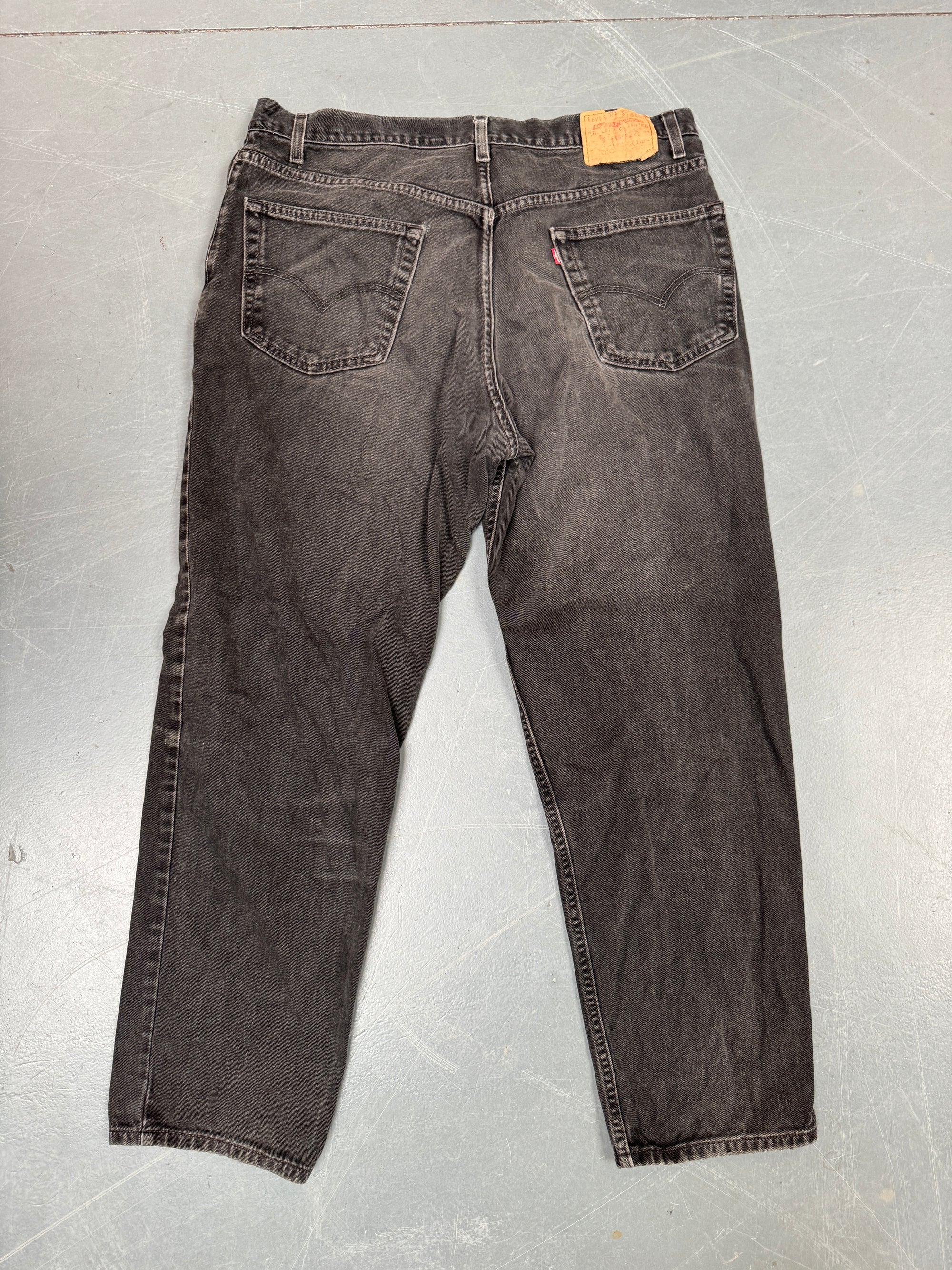 Mens Levis 550 Relaxed Fit Vintage Jean - W 38 L 31