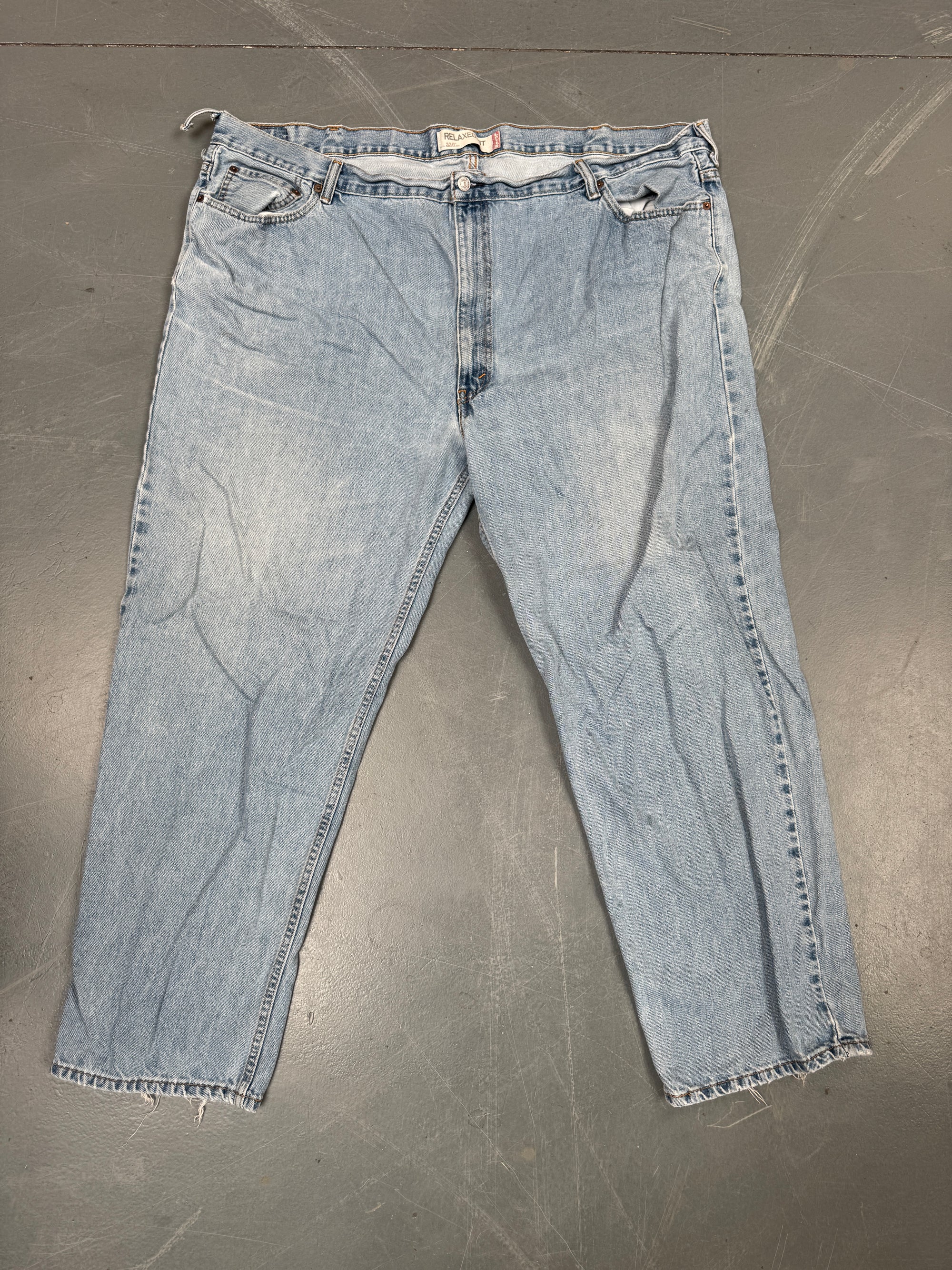Mens Levis 550 Relaxed Fit Vintage Jean - W 48 L 30