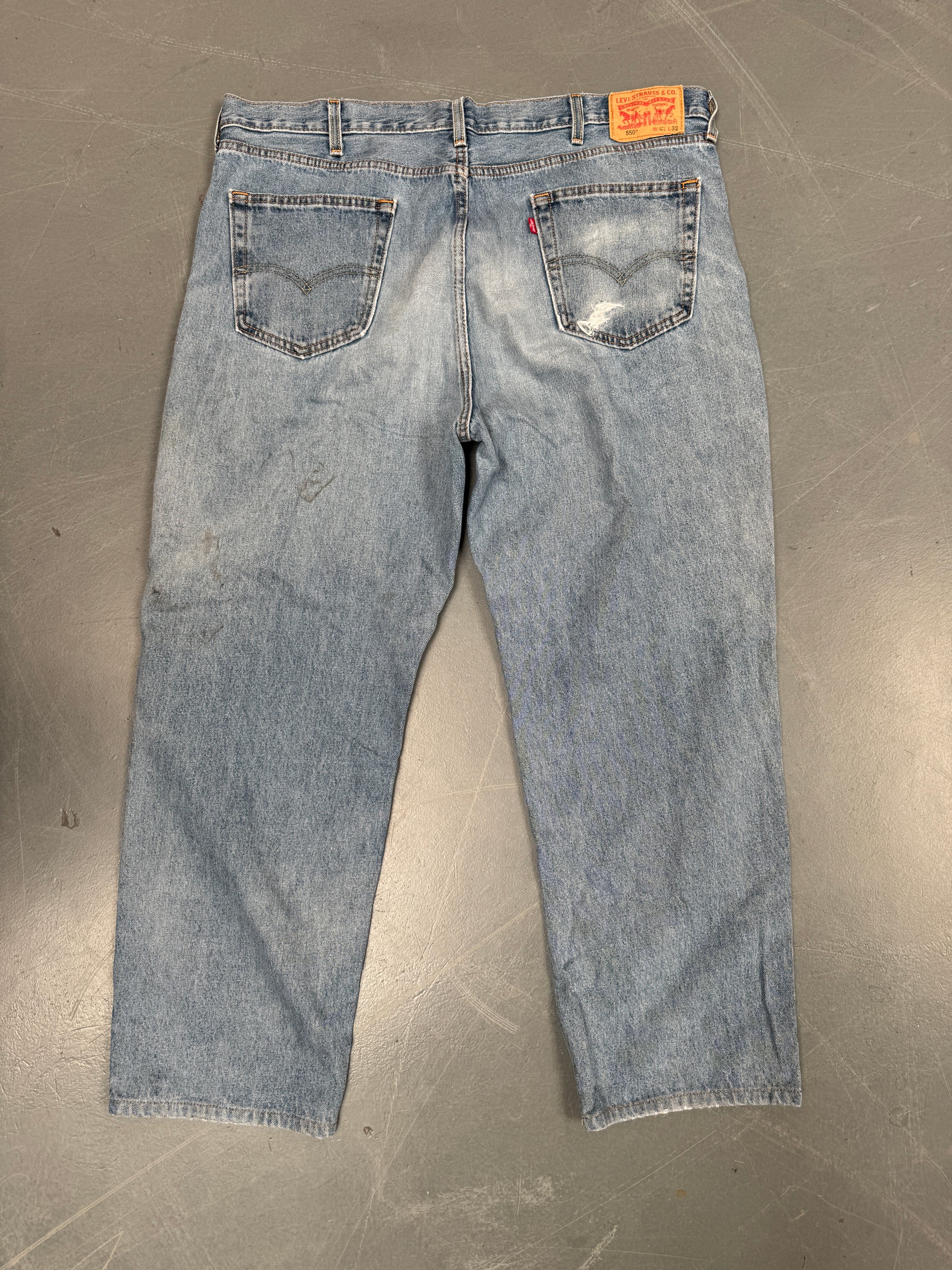Mens Levis 550 Relaxed Fit Vintage Jean - W 42 L 29