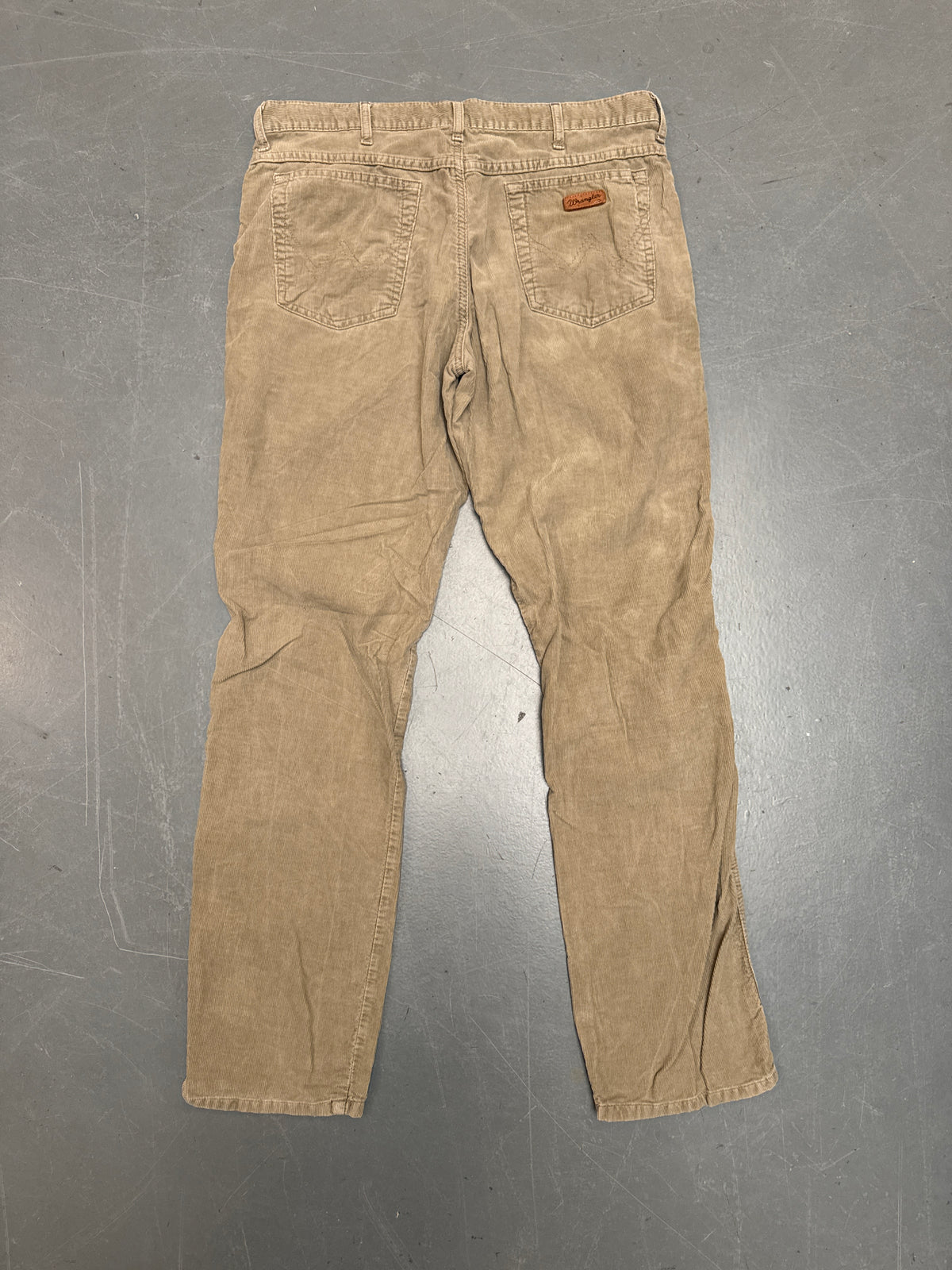Wrangler Old Patch Regular Fit Vintage Corduroy Trouser- W 34 L 34 - W140